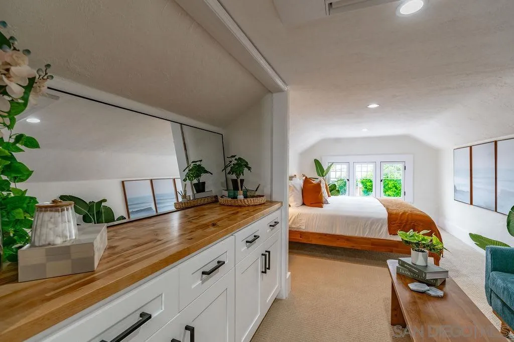 725 Pennsylvania Ave, San Diego, CA, 92103