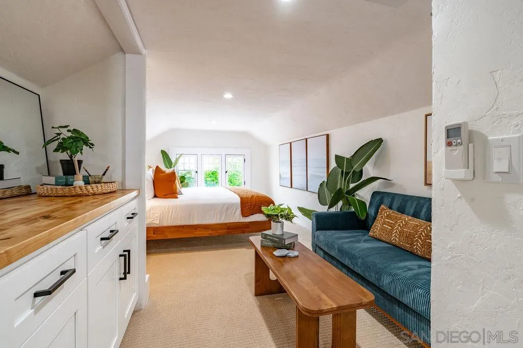 725 Pennsylvania Ave, San Diego, CA, 92103