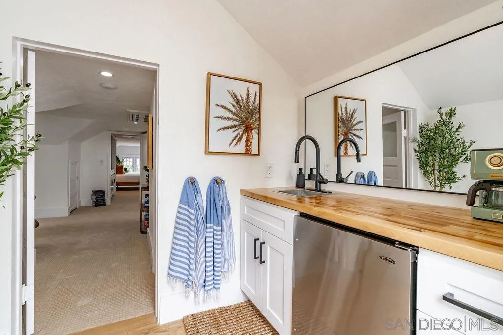 725 Pennsylvania Ave, San Diego, CA, 92103