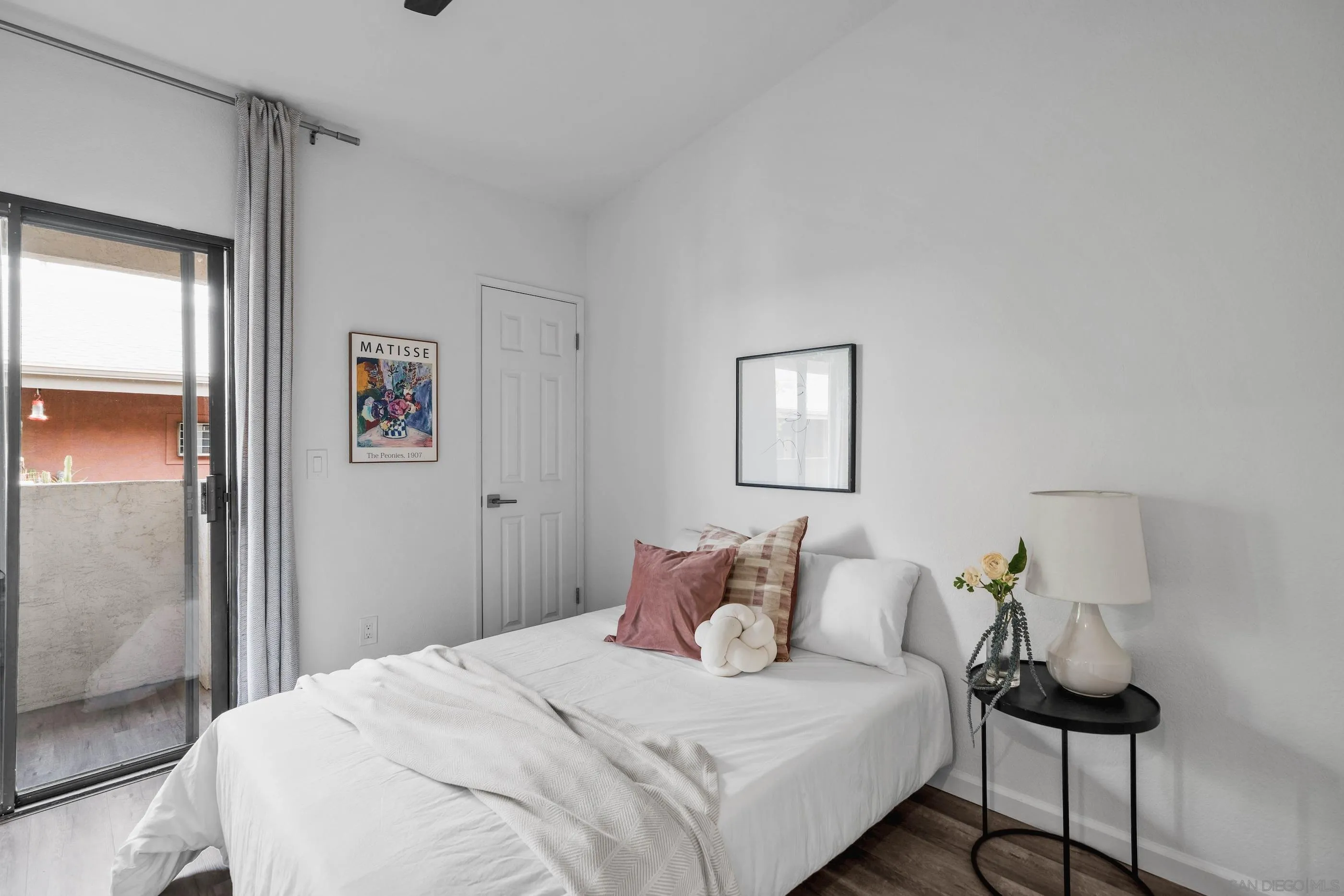 https://cdn.realtyfeed.com/cdn/127/250040345/1ec4a3acfe956176feaab8bf6a2b744f.webp