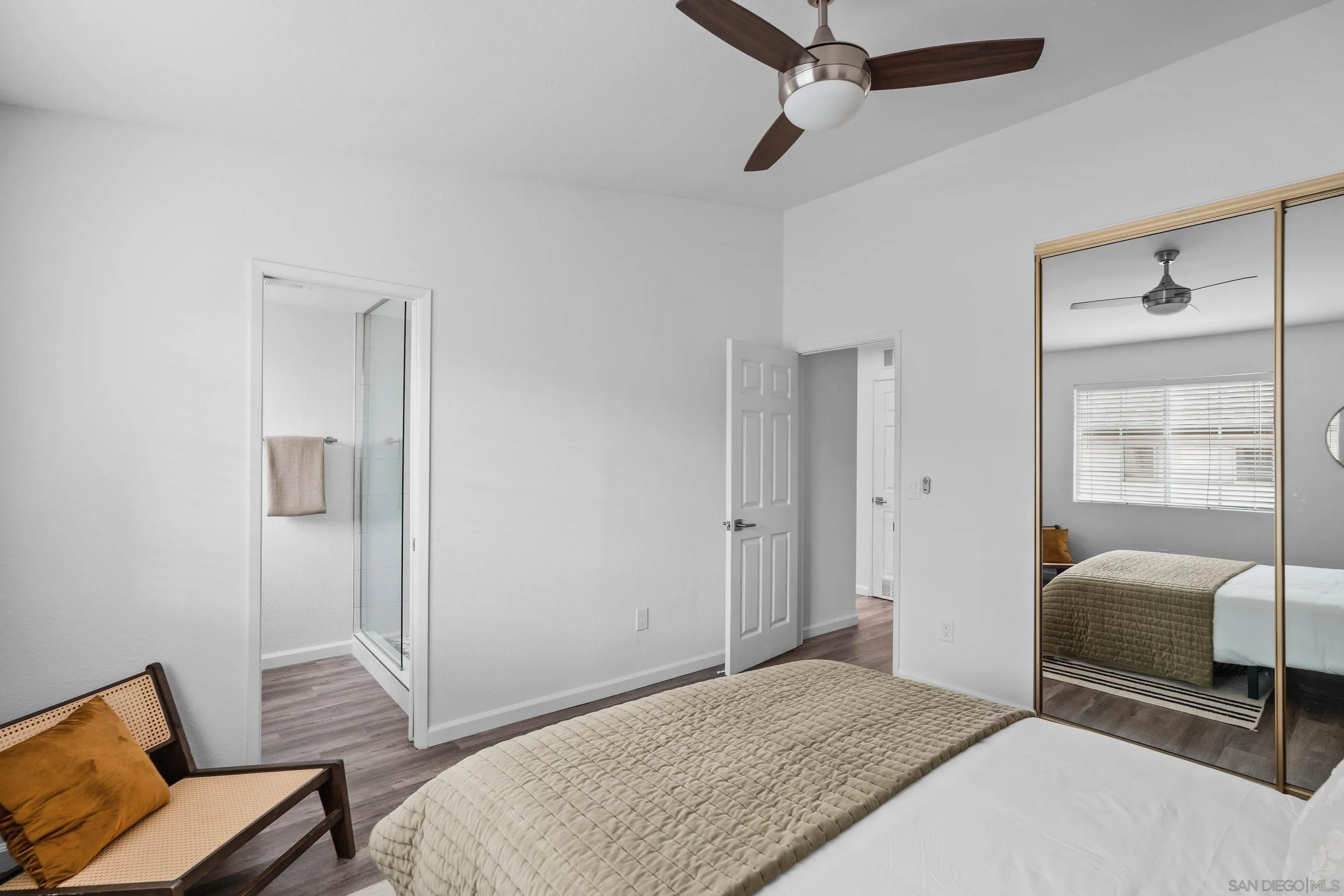 https://cdn.realtyfeed.com/cdn/127/250040345/7fca72c91a1297709c6d103bcc73e5fe.webp