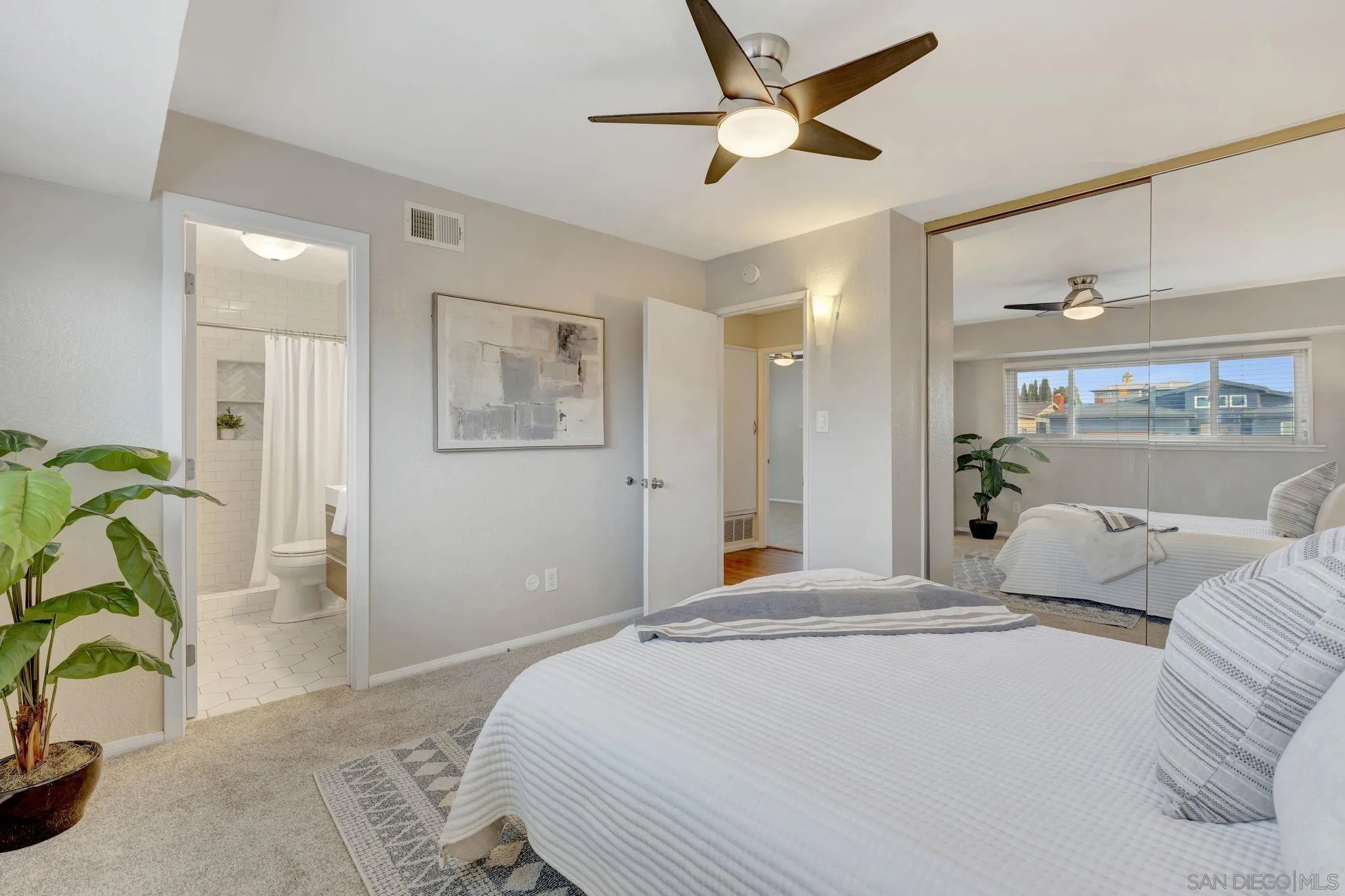 https://cdn.realtyfeed.com/cdn/127/250040349/a6262aefcc80dab08799f63f656b7d8c.webp