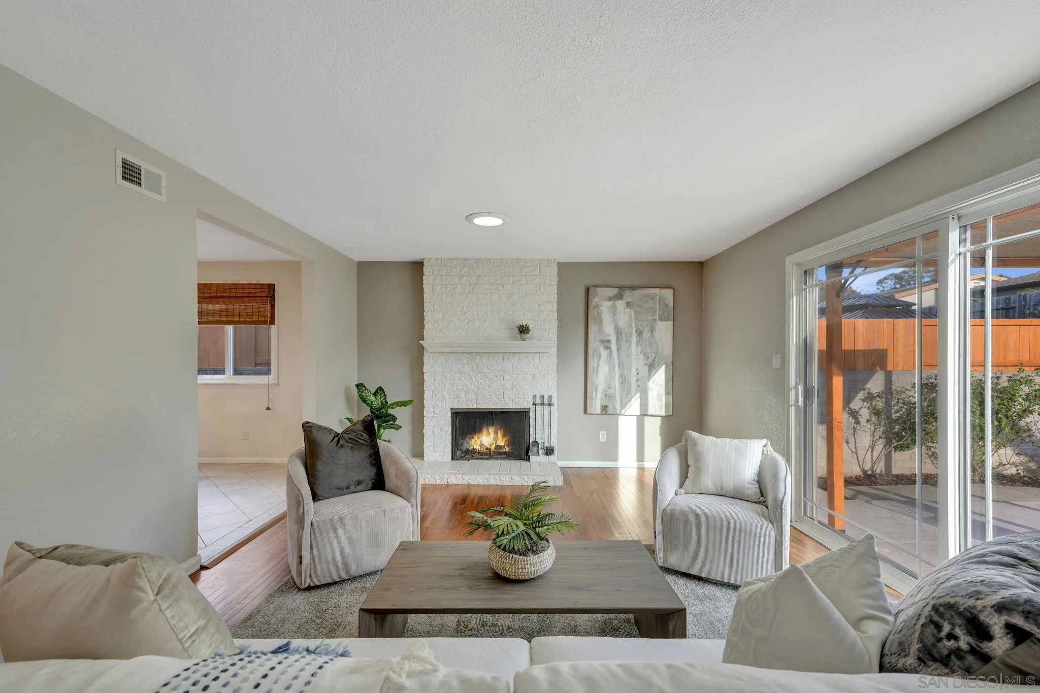 https://cdn.realtyfeed.com/cdn/127/250040349/c3e8ef6ca07e783865c251822f3eccd0.webp