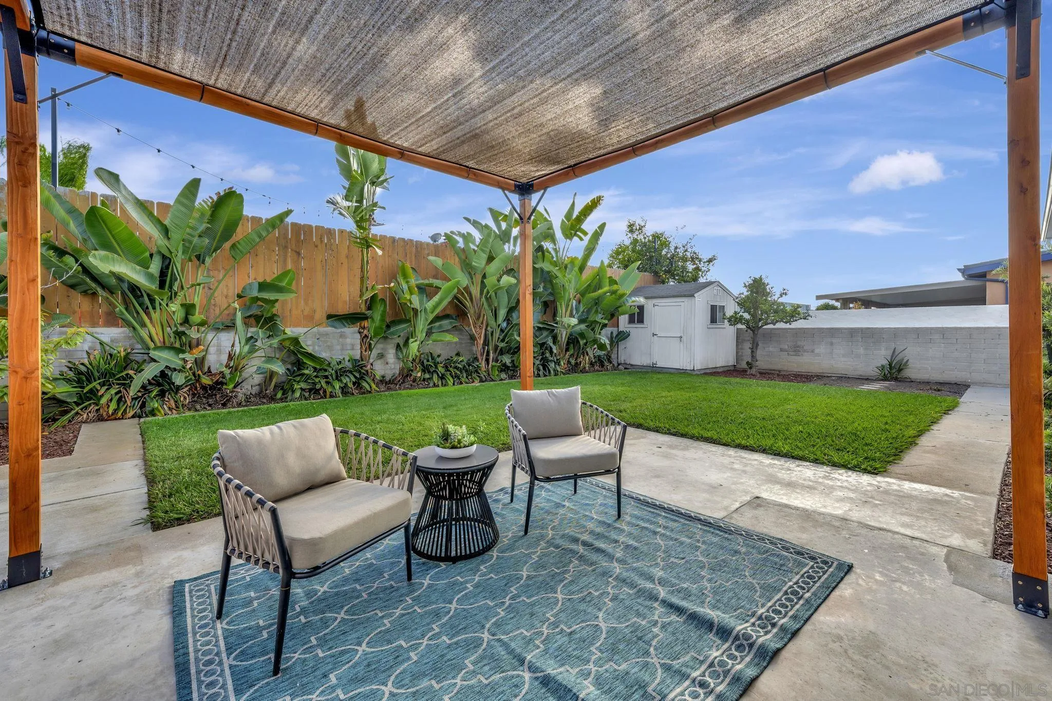 https://cdn.realtyfeed.com/cdn/127/250040349/c5e6ae6cb3d0d34834d5180e0ef20b42.webp