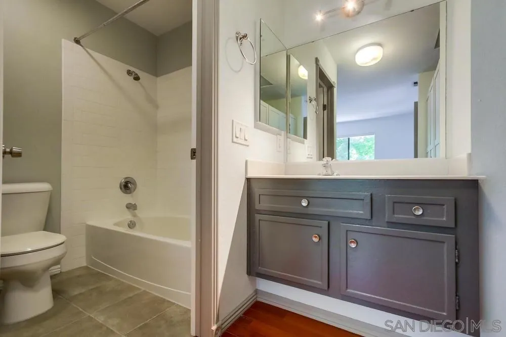 https://cdn.realtyfeed.com/cdn/127/250040355/39fff6cd7d8932aad4946748d894f891.webp