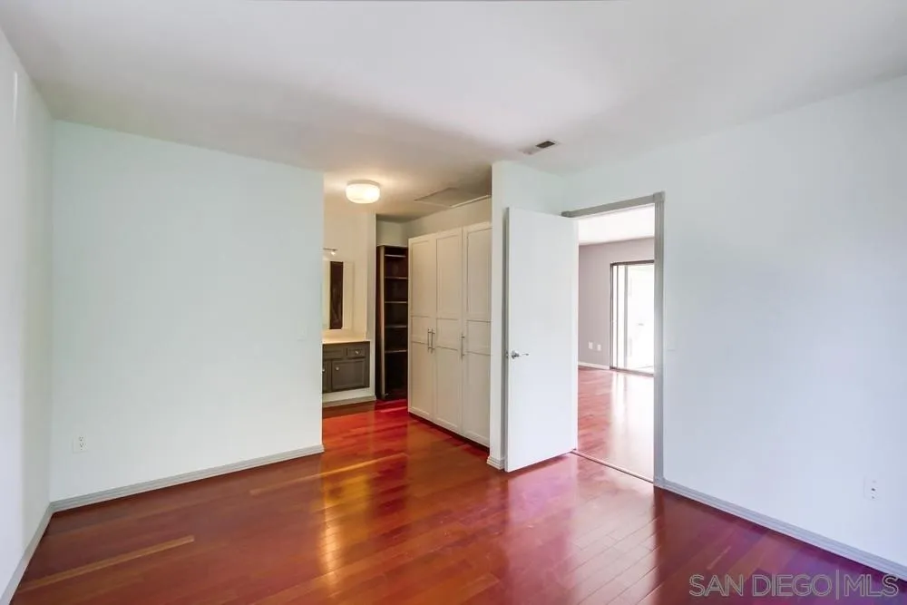 https://cdn.realtyfeed.com/cdn/127/250040355/79724efd2d387fe74bf3b0e0b1aefe3e.webp