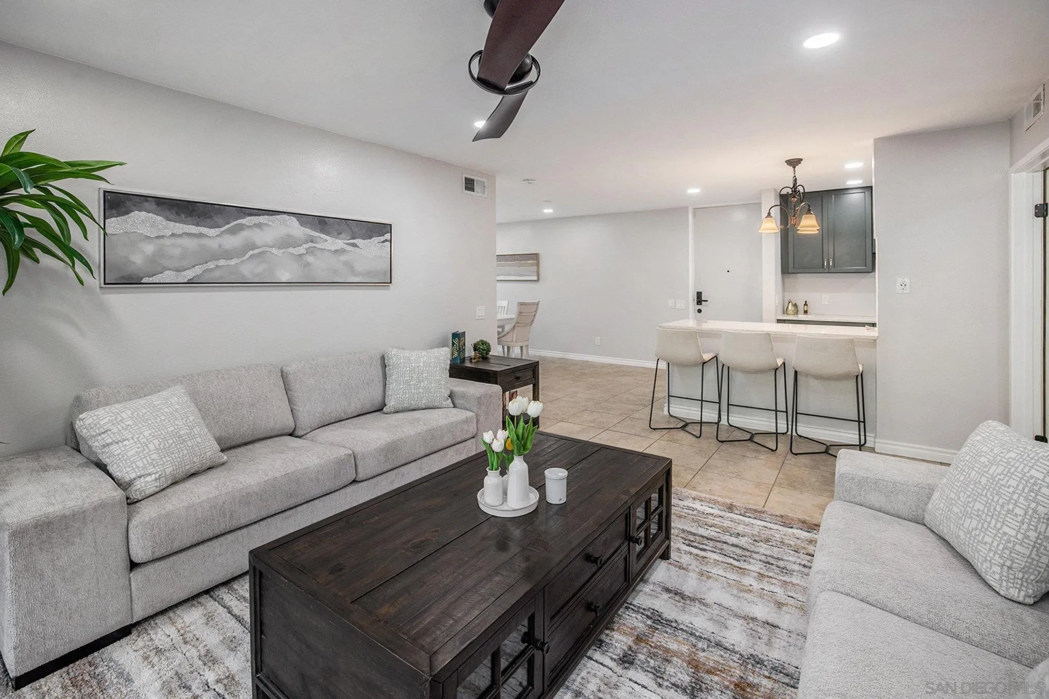 Photo #4: 250040356 Listing 