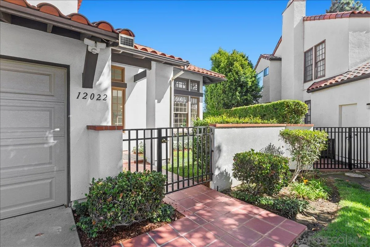 https://cdn.realtyfeed.com/cdn/127/250040358/0ff5c8cbf867f441210b63a0f0b9d6c1.webp