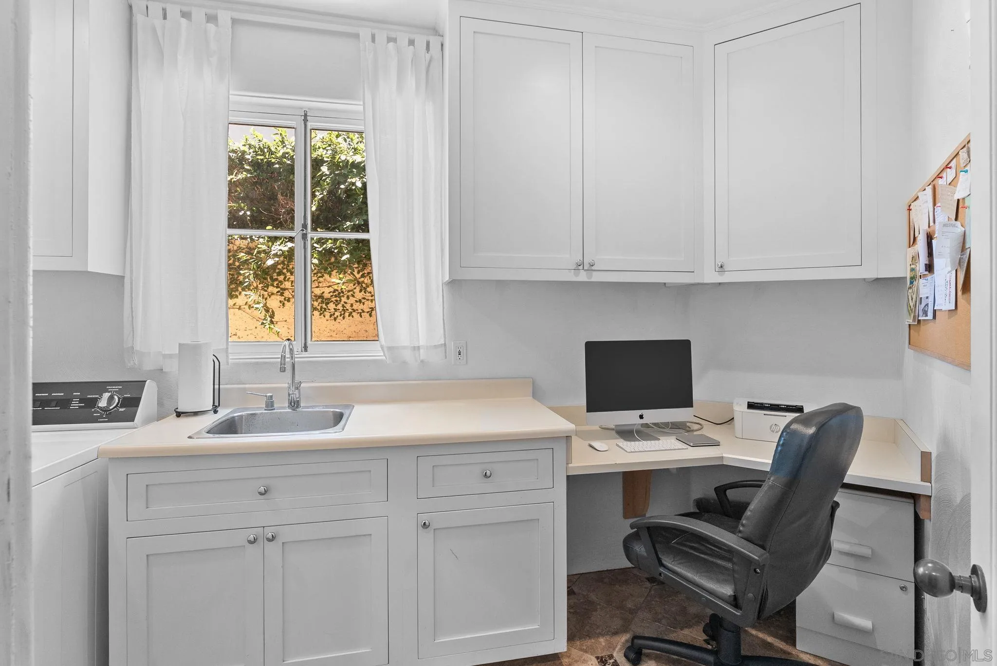https://cdn.realtyfeed.com/cdn/127/250040360/368afbd14bf13d91a2b43ddf53d6d586.webp
