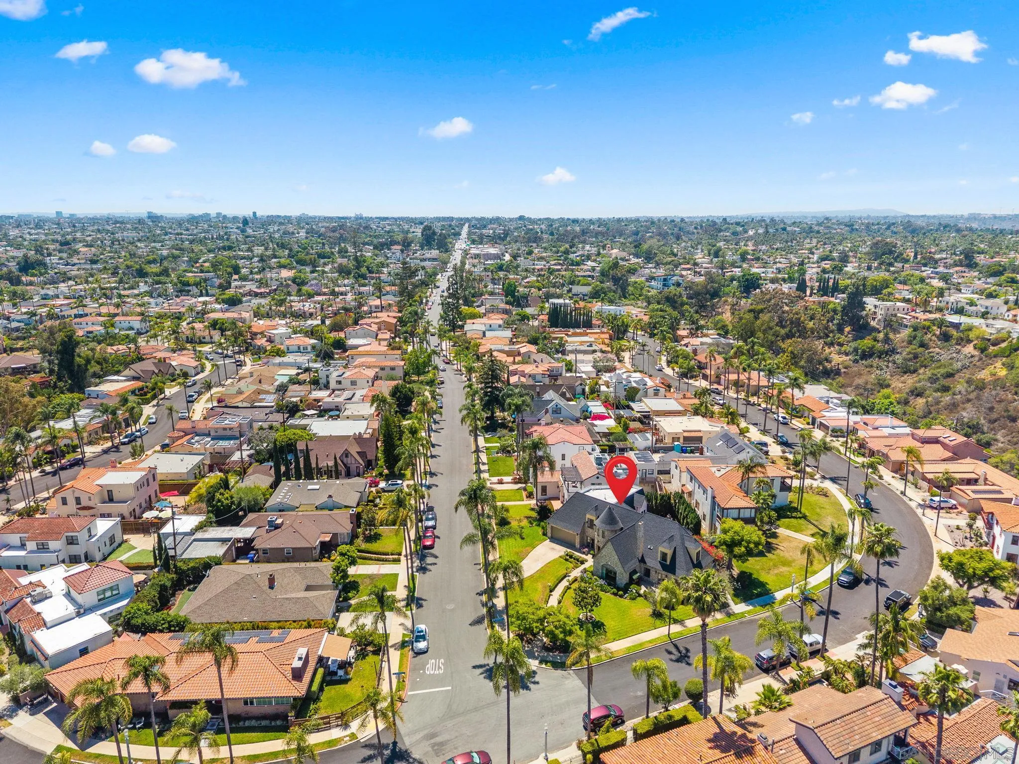 https://cdn.realtyfeed.com/cdn/127/250040360/62eca8e49a2f616828e4b1dee6d8e2e0.webp