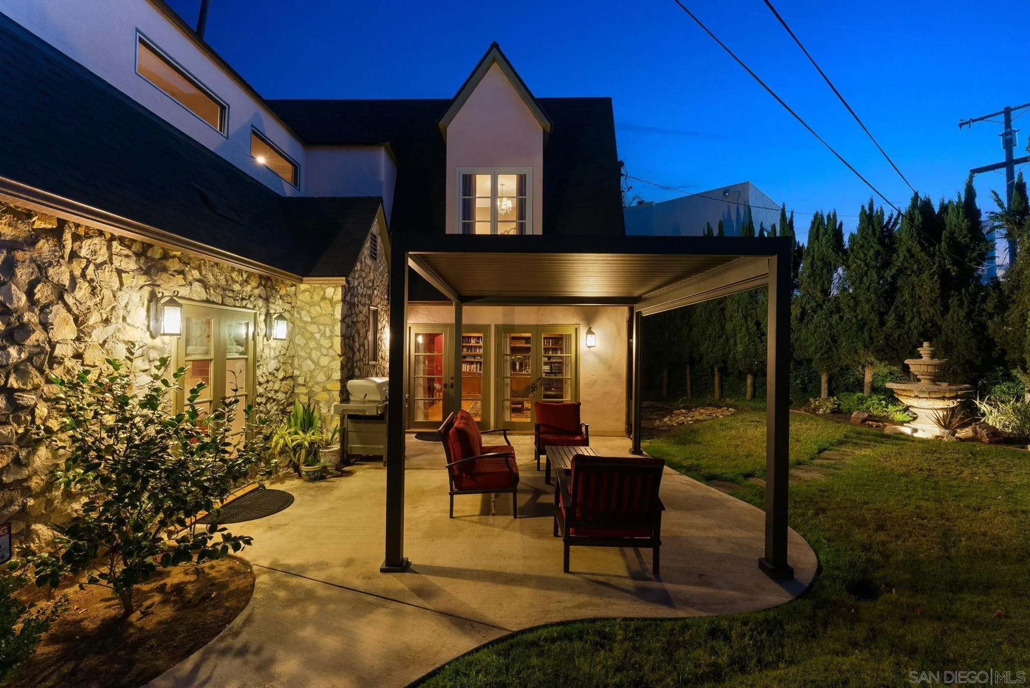 https://cdn.realtyfeed.com/cdn/127/250040360/87a2ae0cdd7bb52d00b495bac80addb1.webp