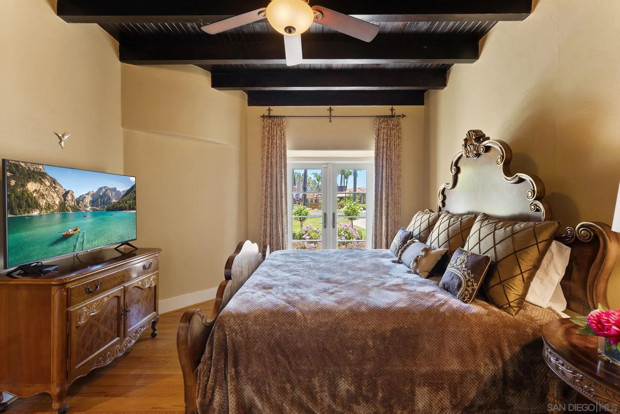 https://cdn.realtyfeed.com/cdn/127/250040360/8fca76af6af9ce1611ebb1d70a276706.webp