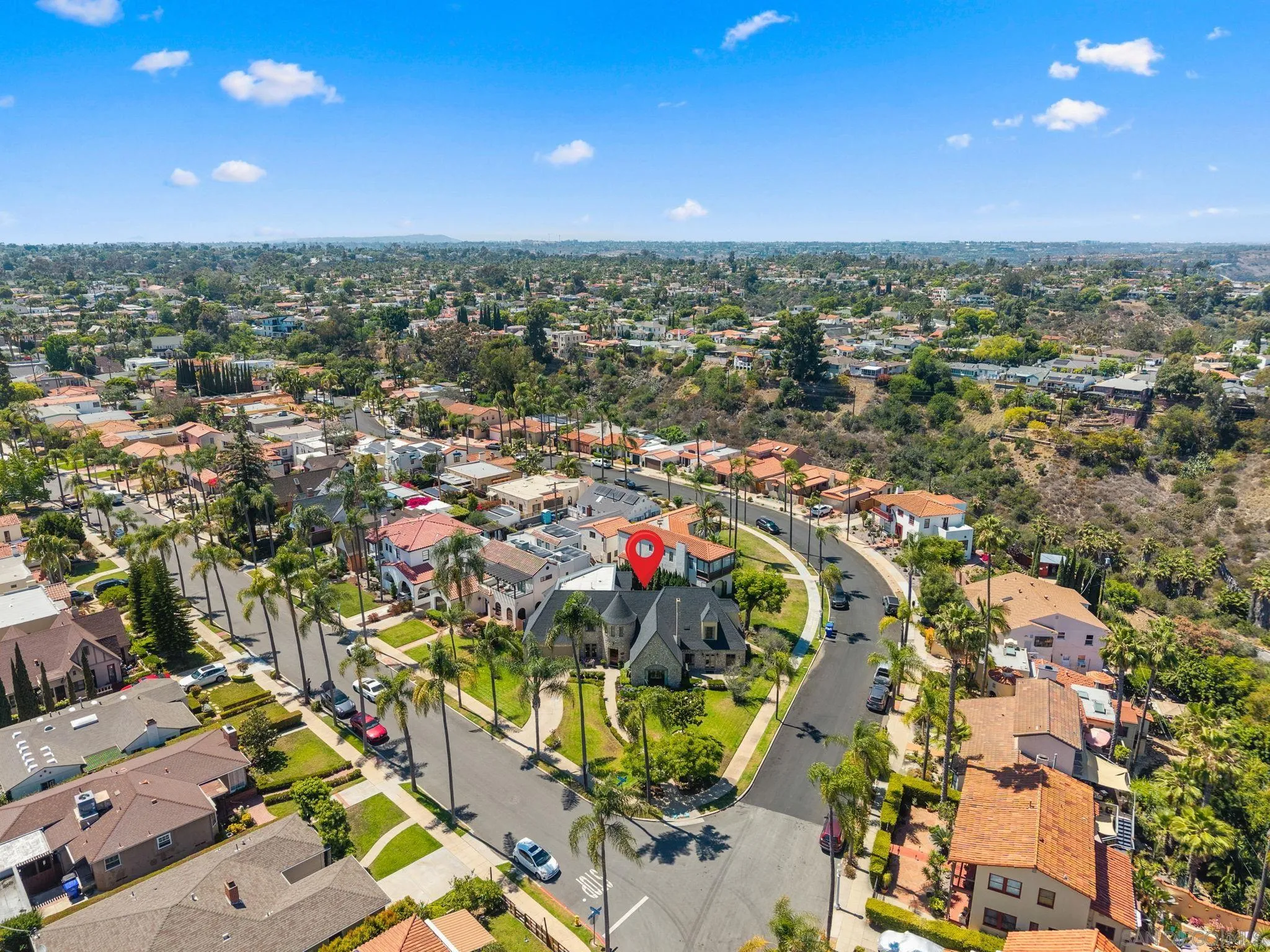https://cdn.realtyfeed.com/cdn/127/250040360/a84b28618b81e4ae23b2f6fde4a7df06.webp