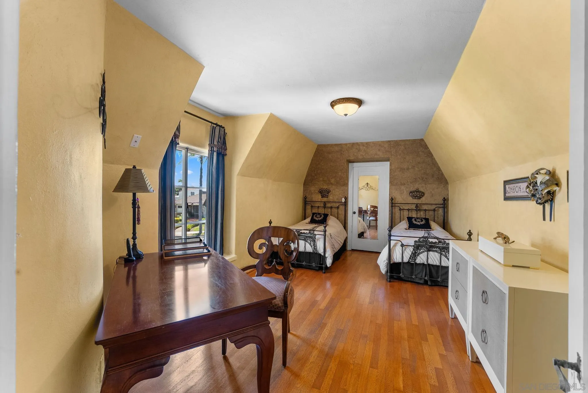 https://cdn.realtyfeed.com/cdn/127/250040360/c98b23ec64f0e4b8cc8946b9b39b856f.webp