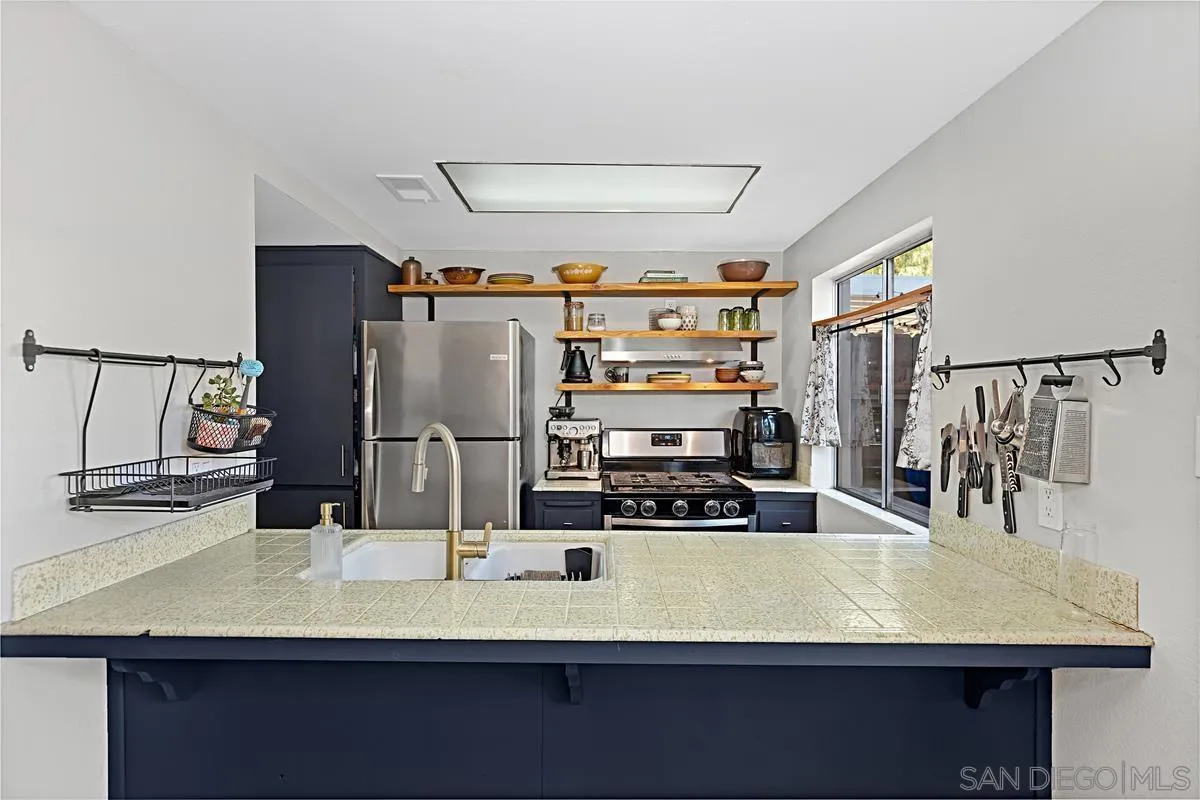 https://cdn.realtyfeed.com/cdn/127/250040362/b01b2430a7159e38e544cfdfebbfc8ab.webp