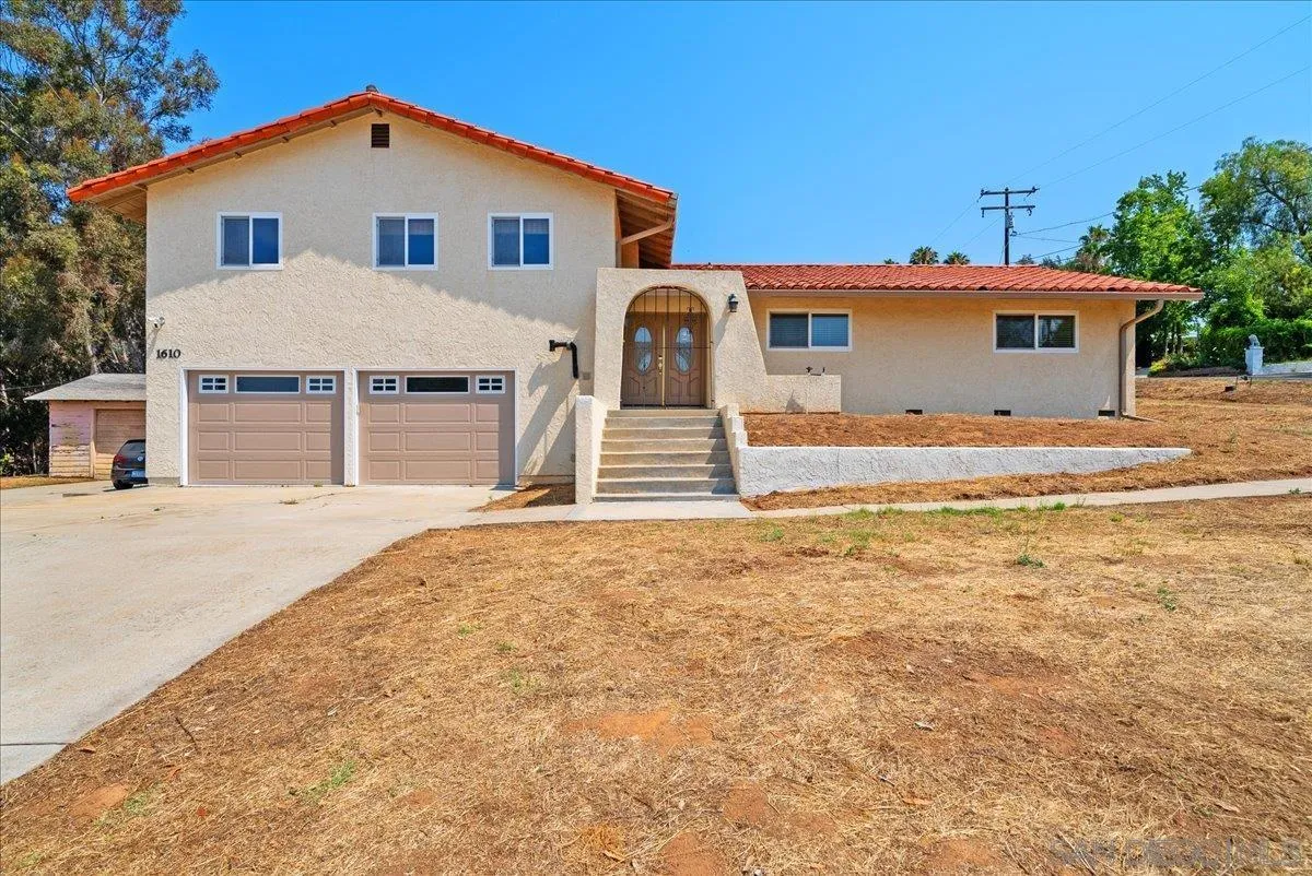 https://cdn.realtyfeed.com/cdn/127/250040363/630d7cef086c55603d5207bf935b2d3b.webp