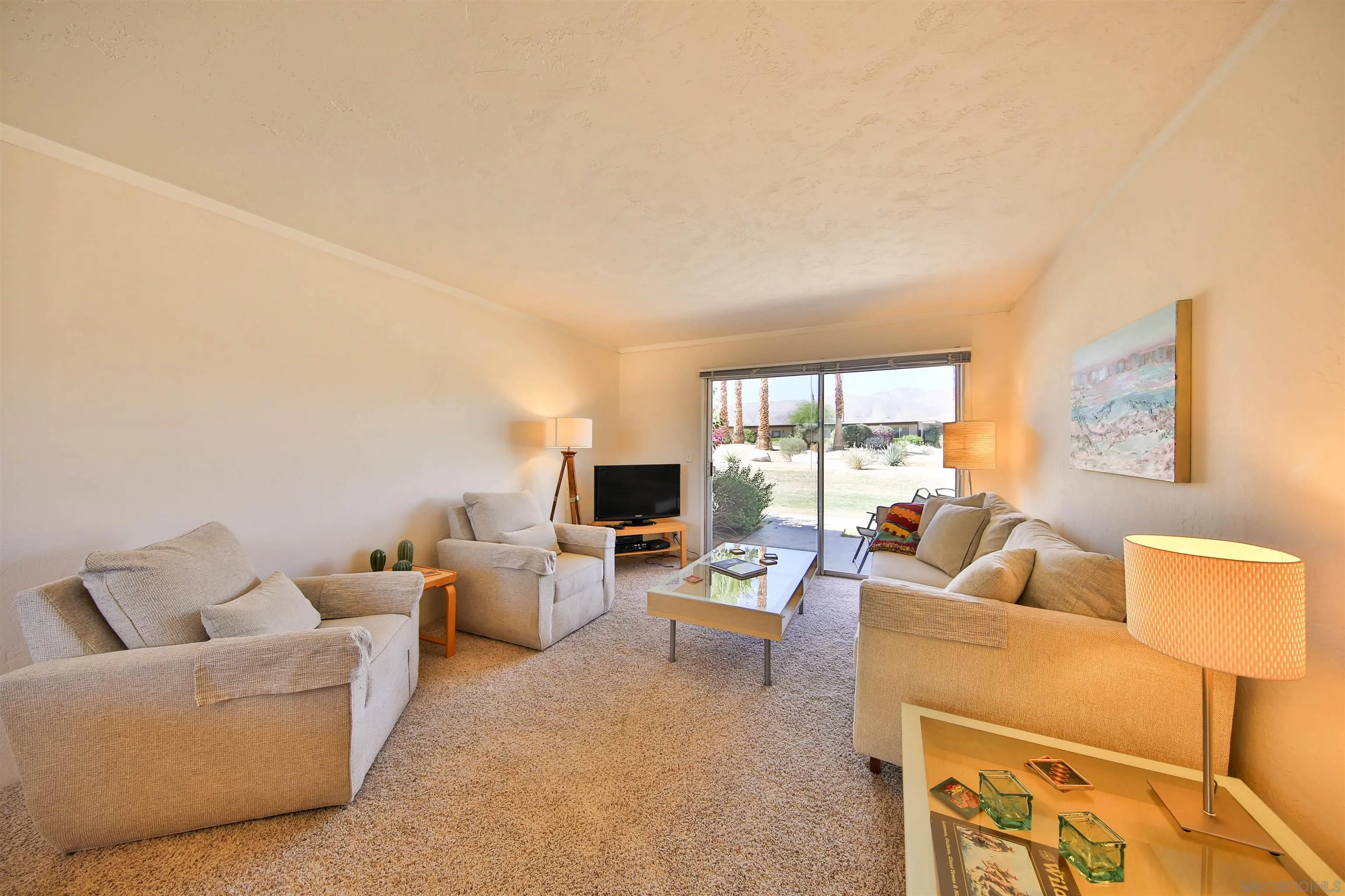 Photo #3: 250040367 Listing 