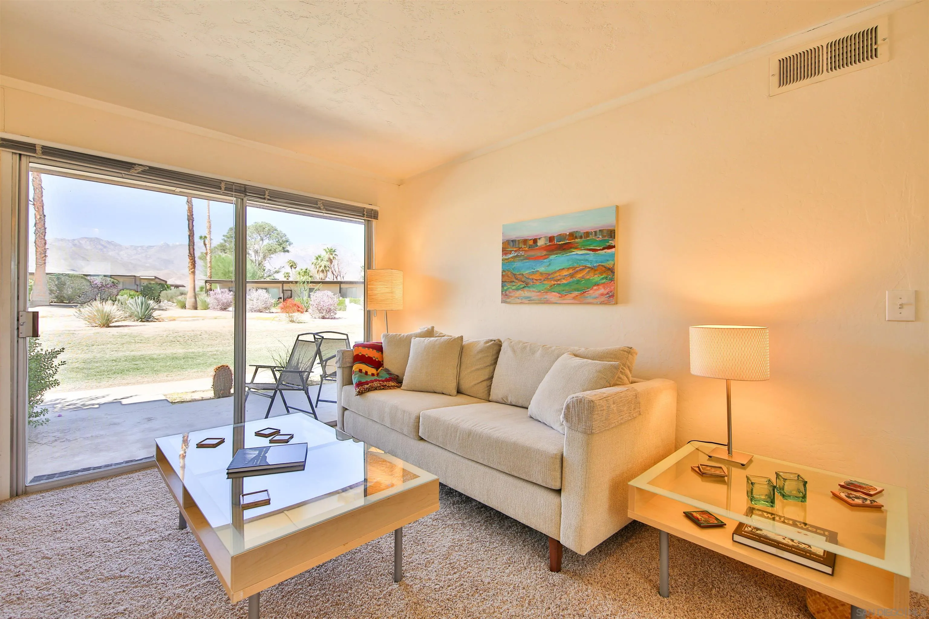 Photo #5: 250040367 Listing 
