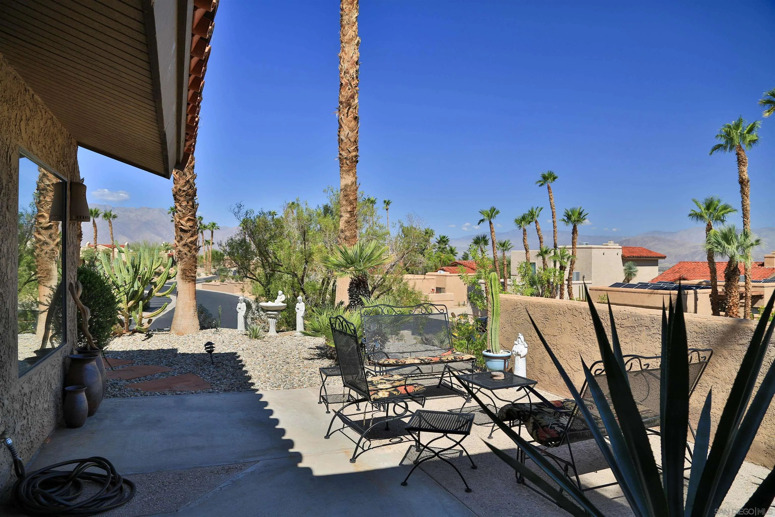Photo #8: 250040369 Listing: Photo #8