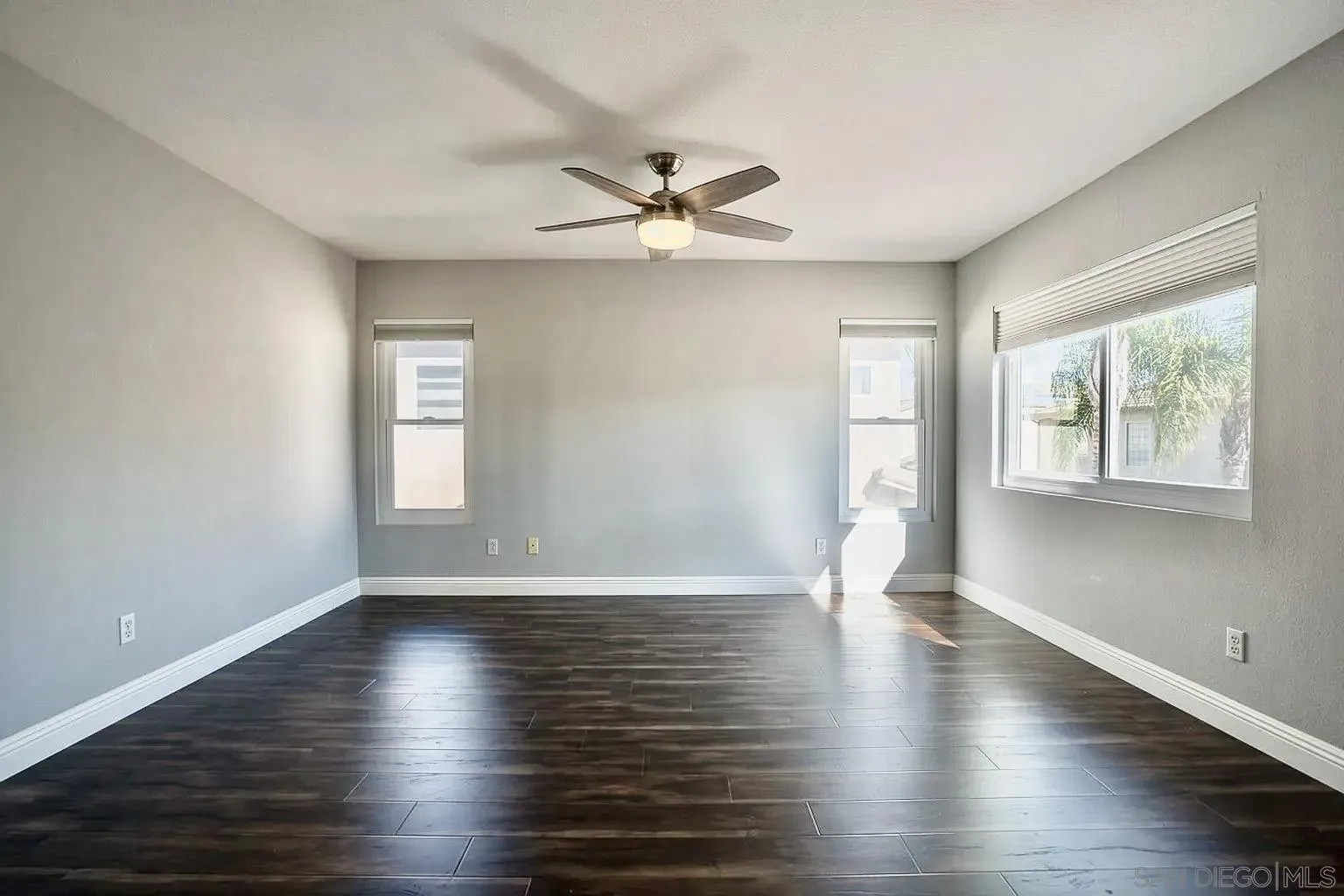 https://cdn.realtyfeed.com/cdn/127/250040371/953b49391354e9fc23f00ebc26546fbf.webp