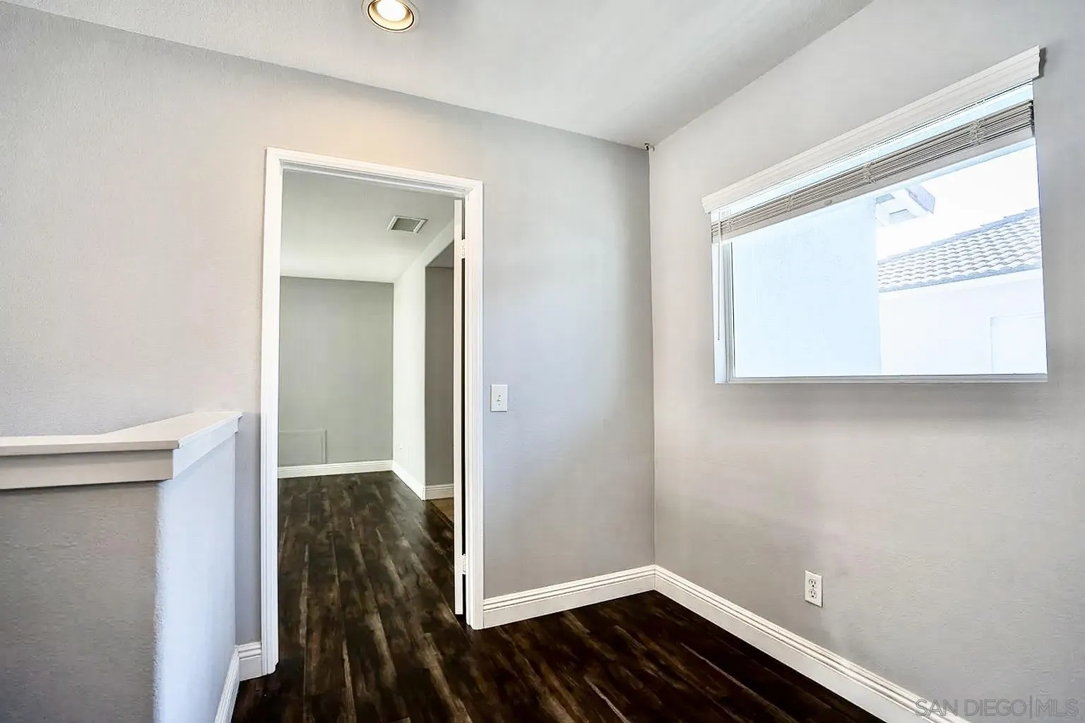 https://cdn.realtyfeed.com/cdn/127/250040371/c772dc9a69a0941bcdf2f3cae280a8c1.webp