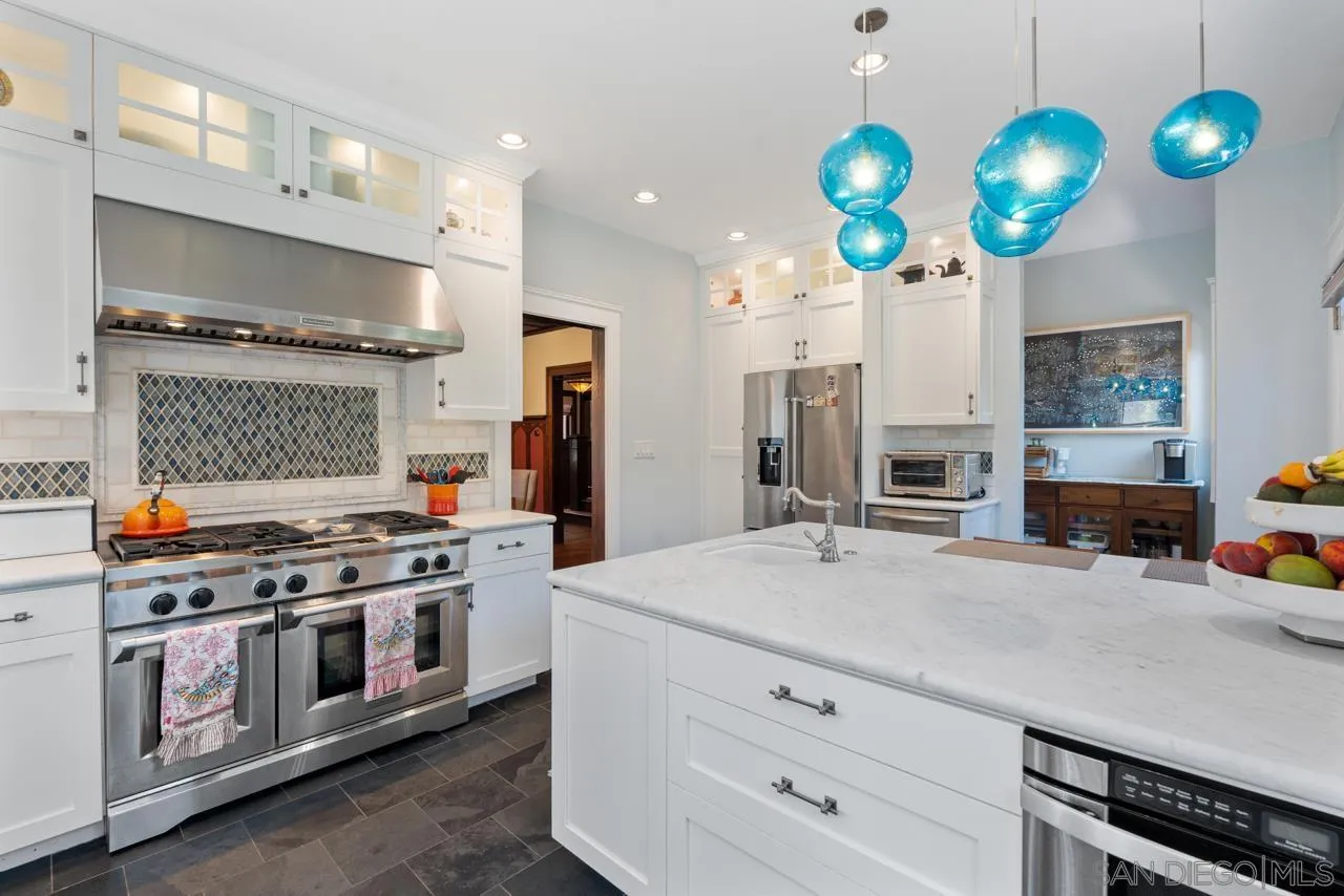 https://cdn.realtyfeed.com/cdn/127/250040372/4b88305af31d3118d3dcbdd7b28d6918.webp