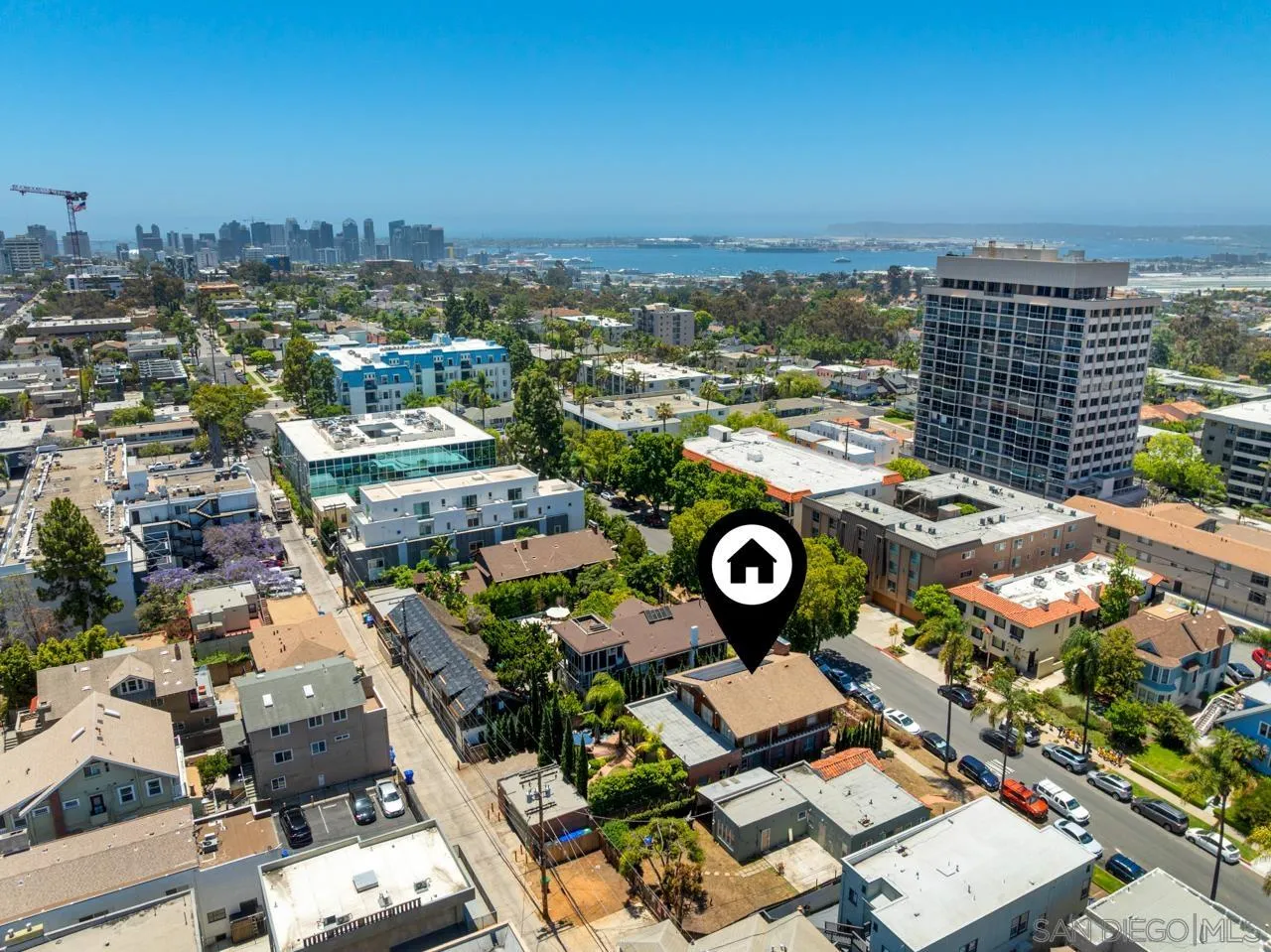 https://cdn.realtyfeed.com/cdn/127/250040372/79ba51d6d1e00ce4f2780c92a140408c.webp