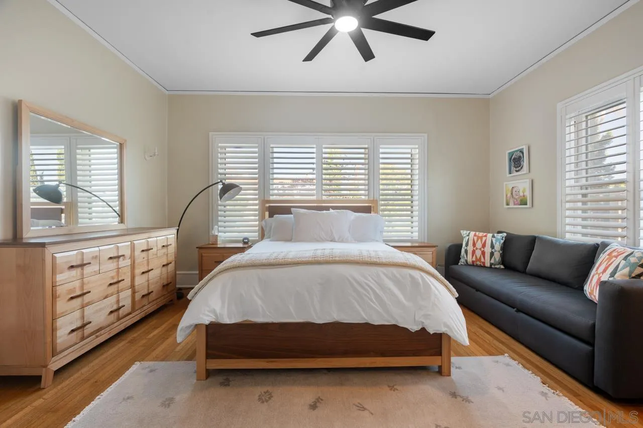 https://cdn.realtyfeed.com/cdn/127/250040372/d97fa911fffa718c1d4138f17b0dcc33.webp