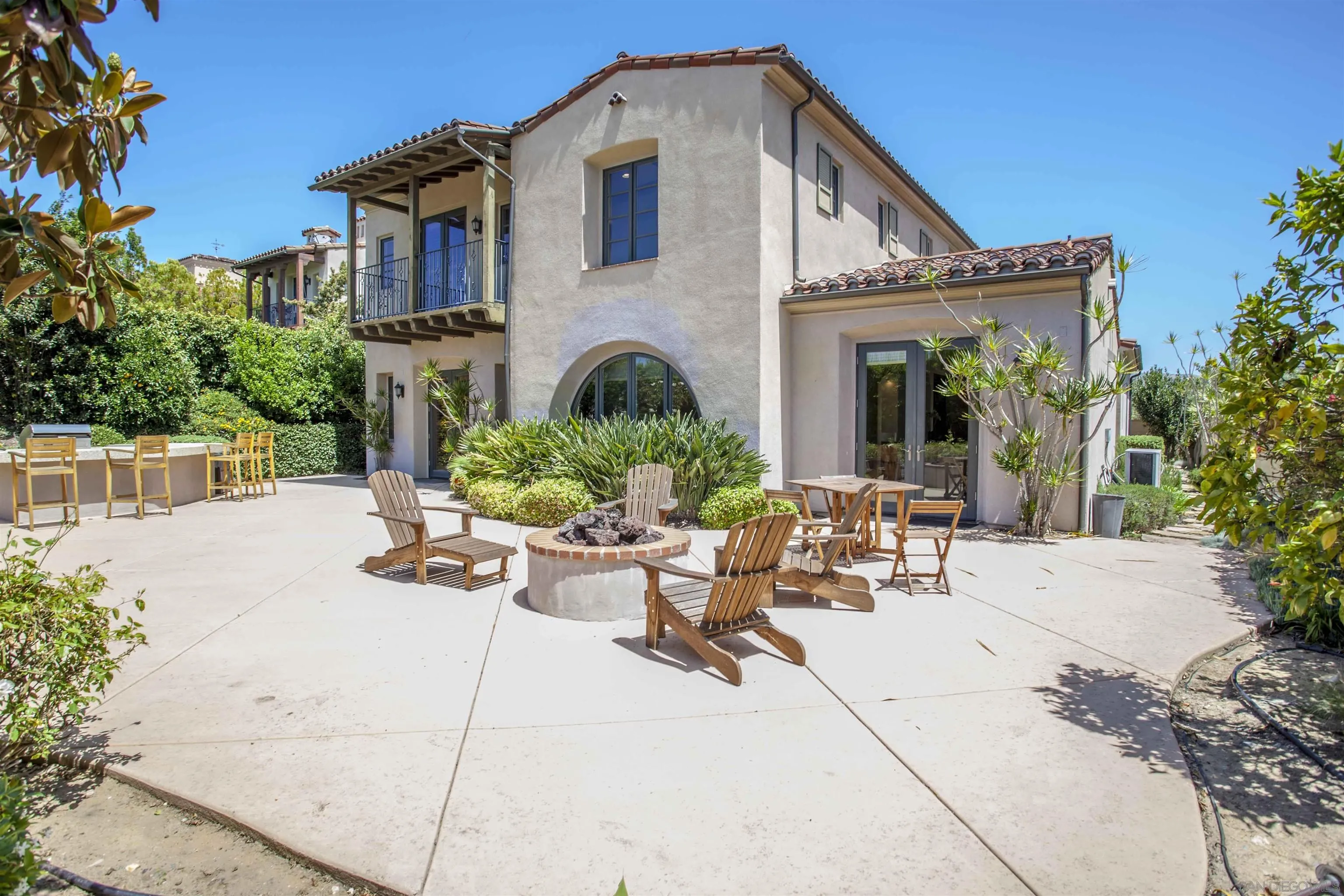 https://cdn.realtyfeed.com/cdn/127/250040381/d78f77936c41f49214b6dabb277c67c8.webp