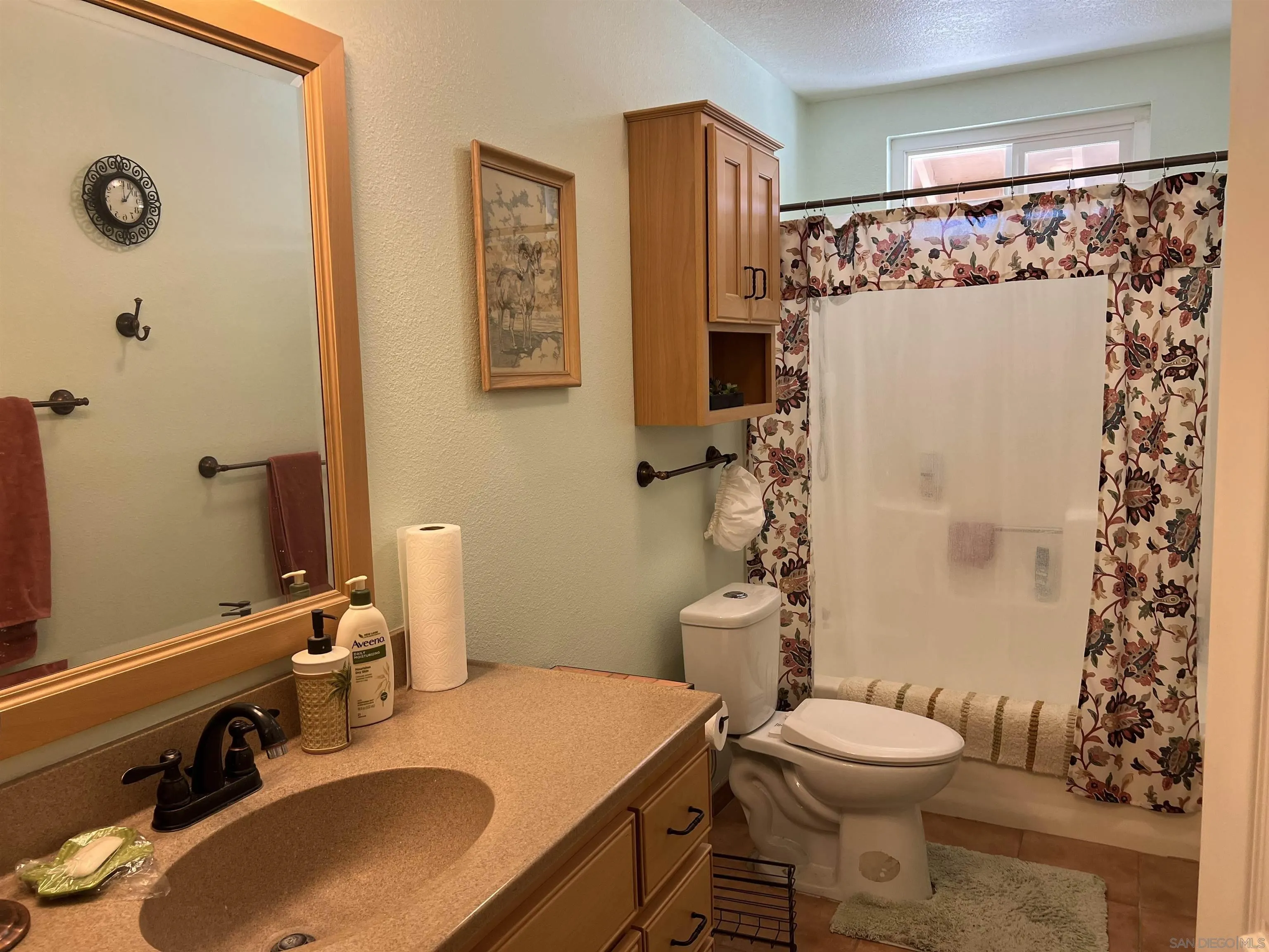 https://cdn.realtyfeed.com/cdn/127/250040384/d8f89d49f857d6edbacd5e22648bd9d1.webp