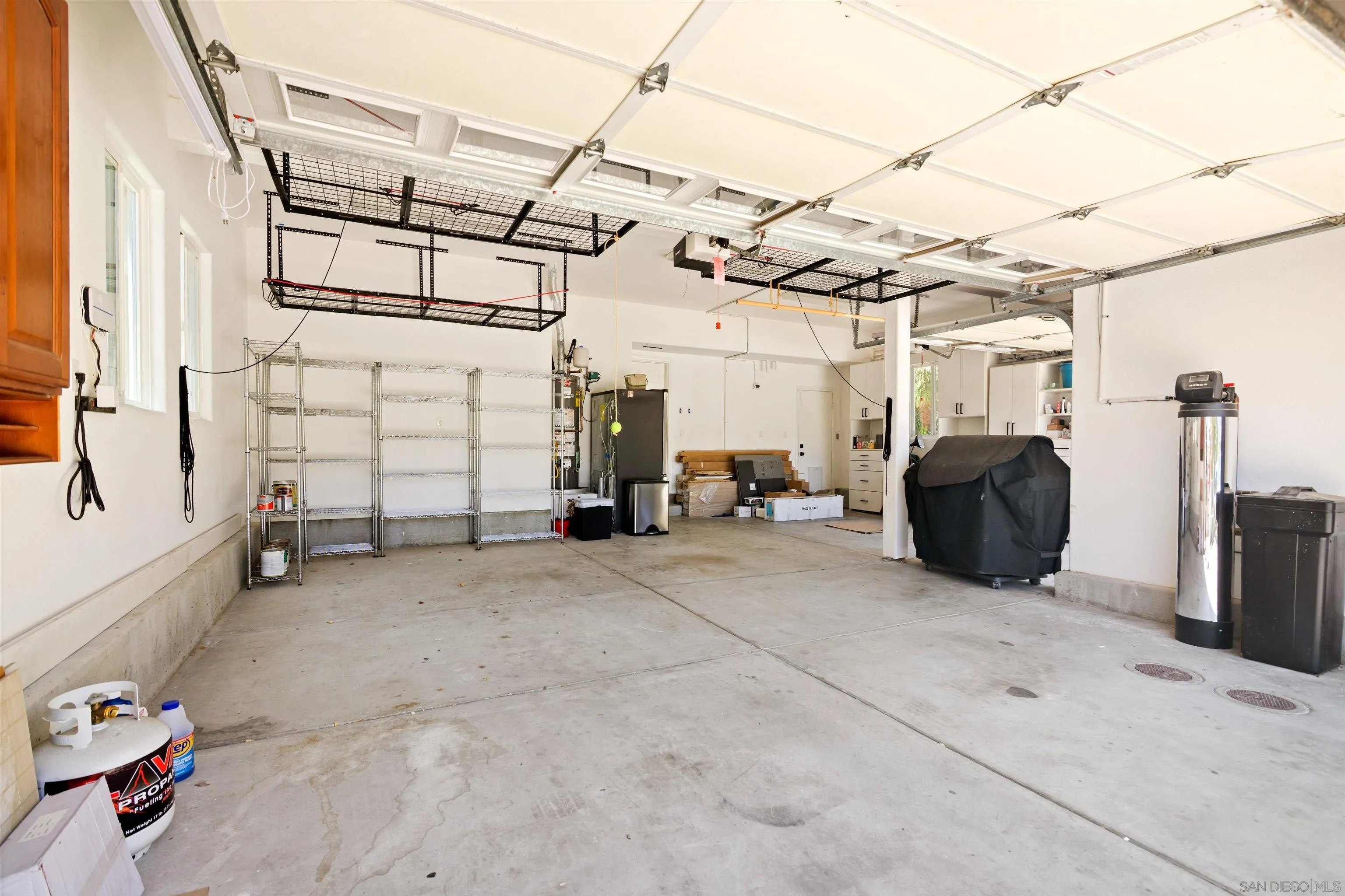 https://cdn.realtyfeed.com/cdn/127/250040385/4c3a8aacfb3ec61b6347f24f610dcacb.webp