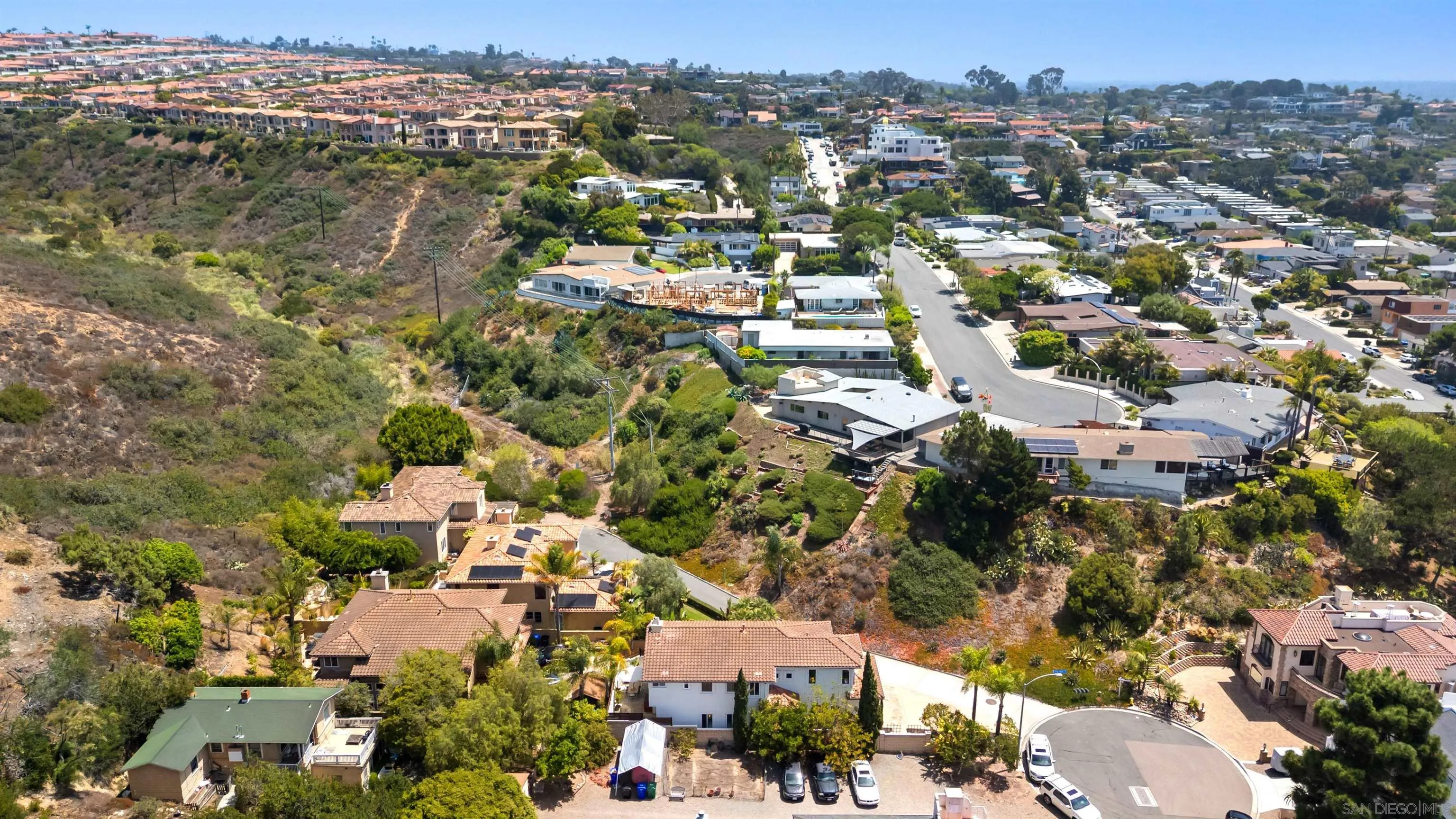 https://cdn.realtyfeed.com/cdn/127/250040385/93c9a54b416c6f365646b2d5e3acb6ab.webp