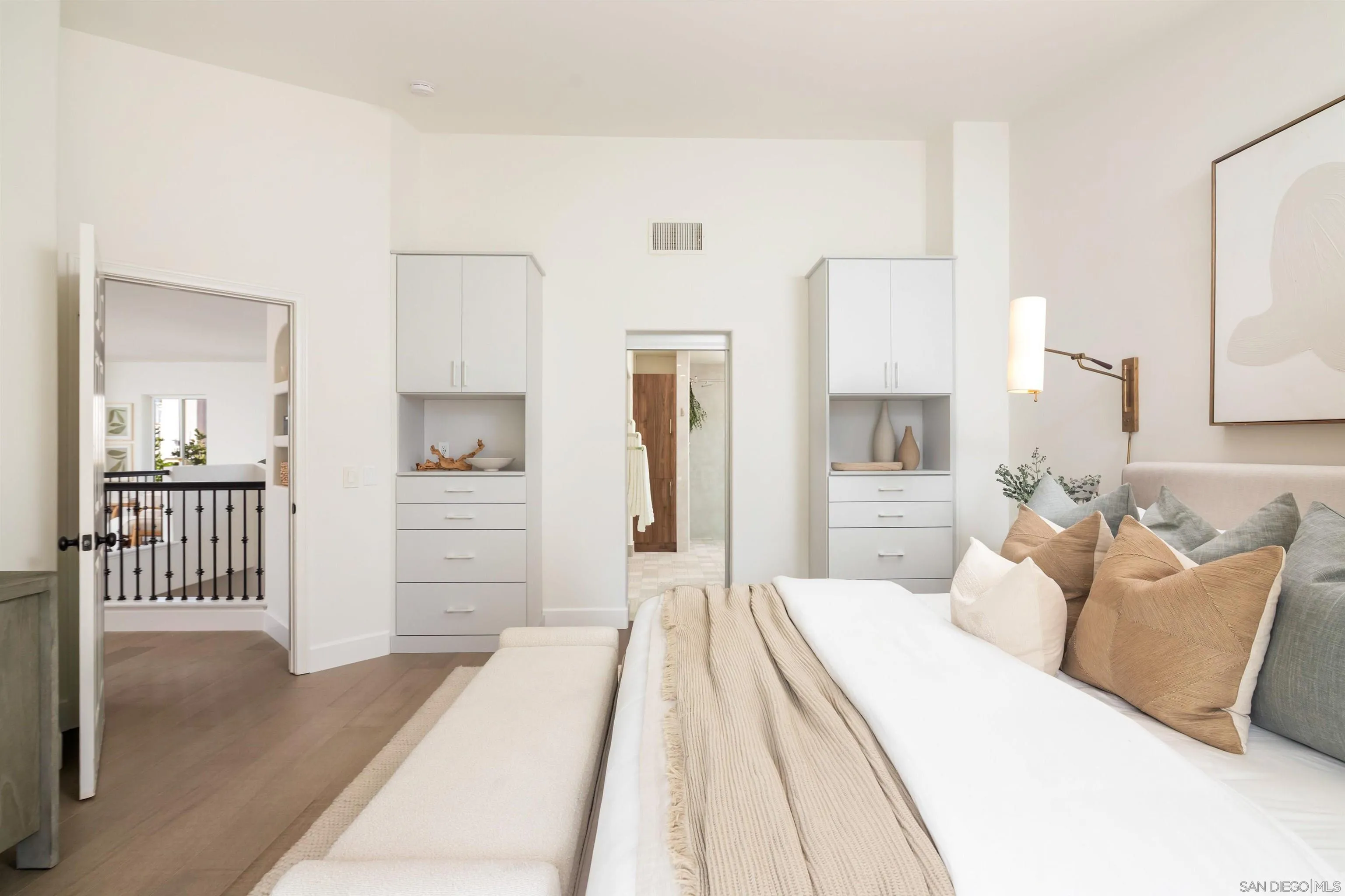 https://cdn.realtyfeed.com/cdn/127/250040385/9c4a6dfa33ad57f84123a786fe61fd64.webp
