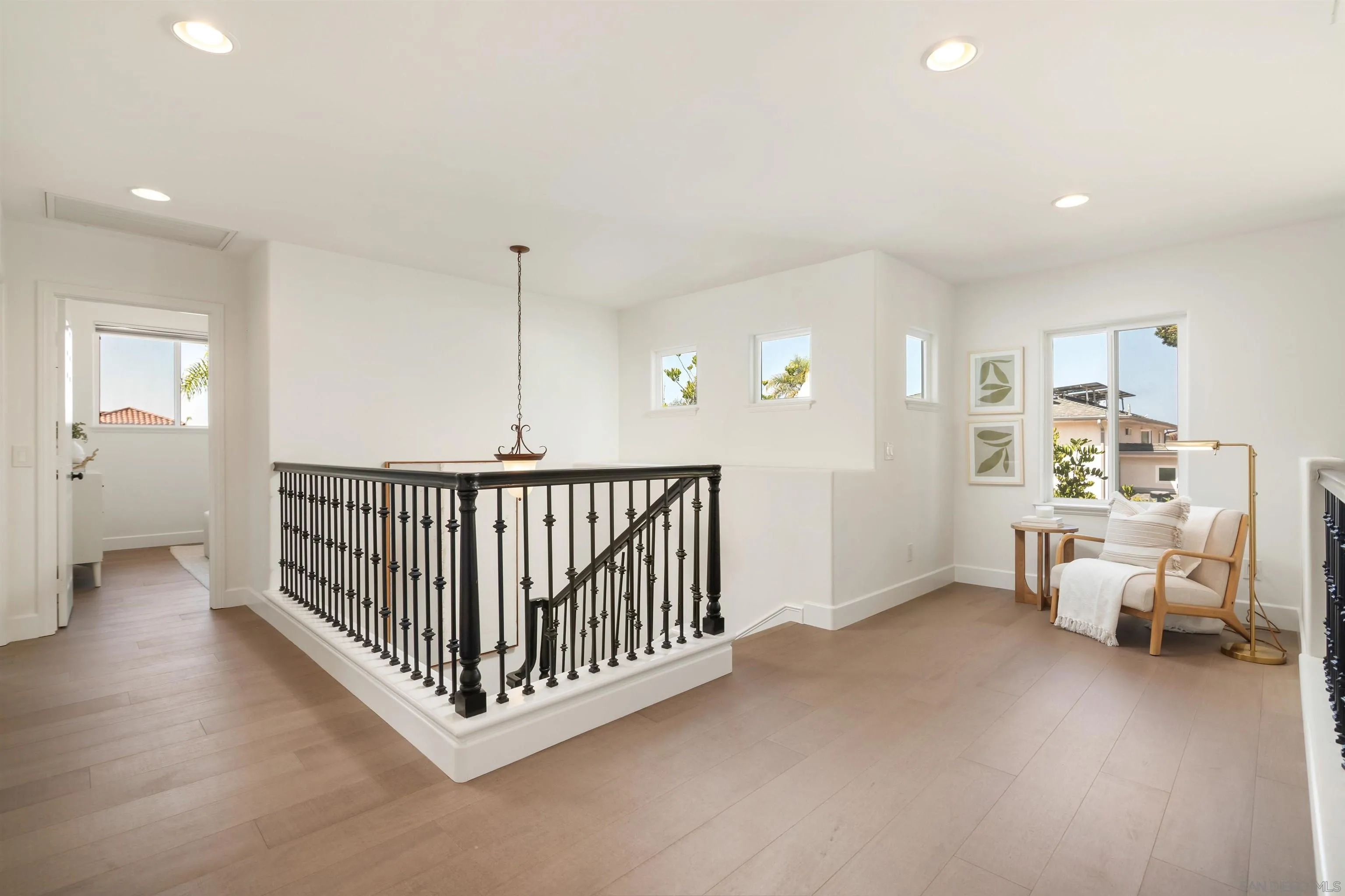 https://cdn.realtyfeed.com/cdn/127/250040385/b0ff4975e6bbcf0a7738b0f6e85f9c69.webp