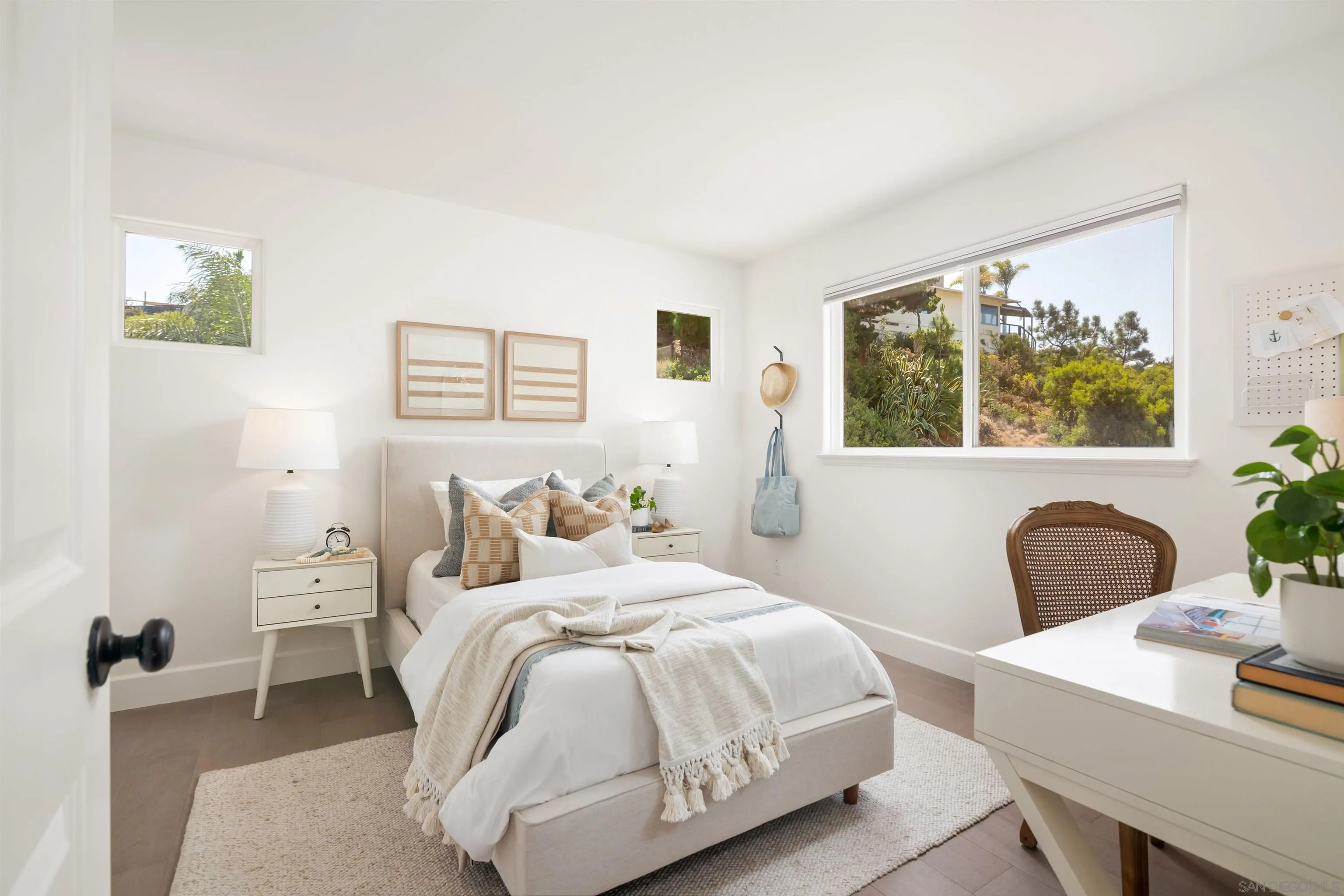 https://cdn.realtyfeed.com/cdn/127/250040385/baf68532d56a2d2b1b5c565397db6aec.webp