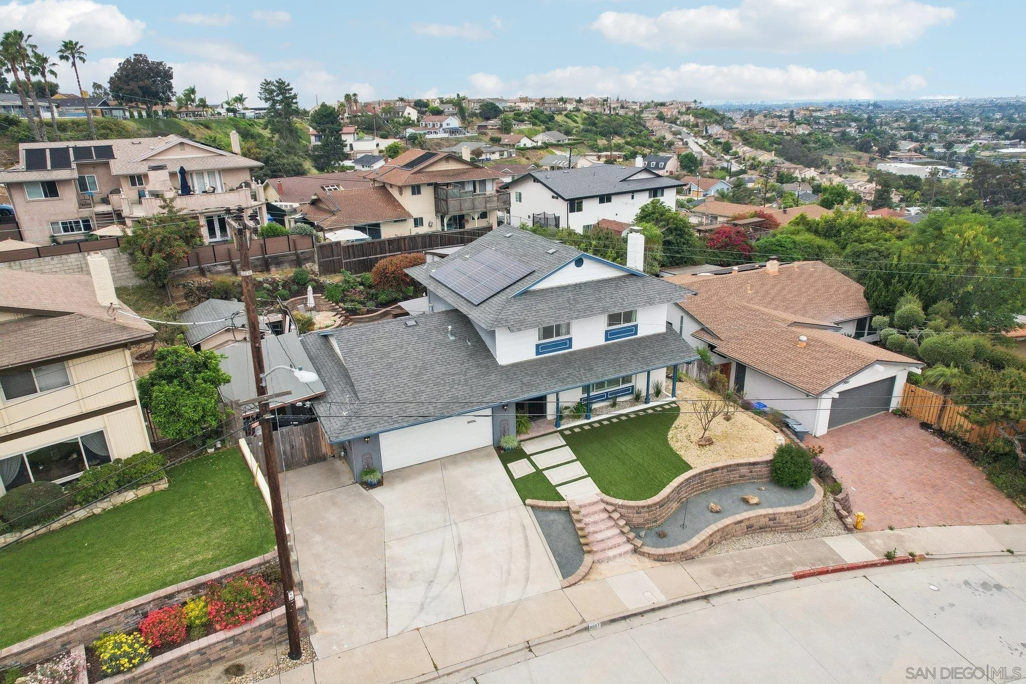 https://cdn.realtyfeed.com/cdn/127/250040386/6923c0a96c8c202669cde2a2b186d405.webp