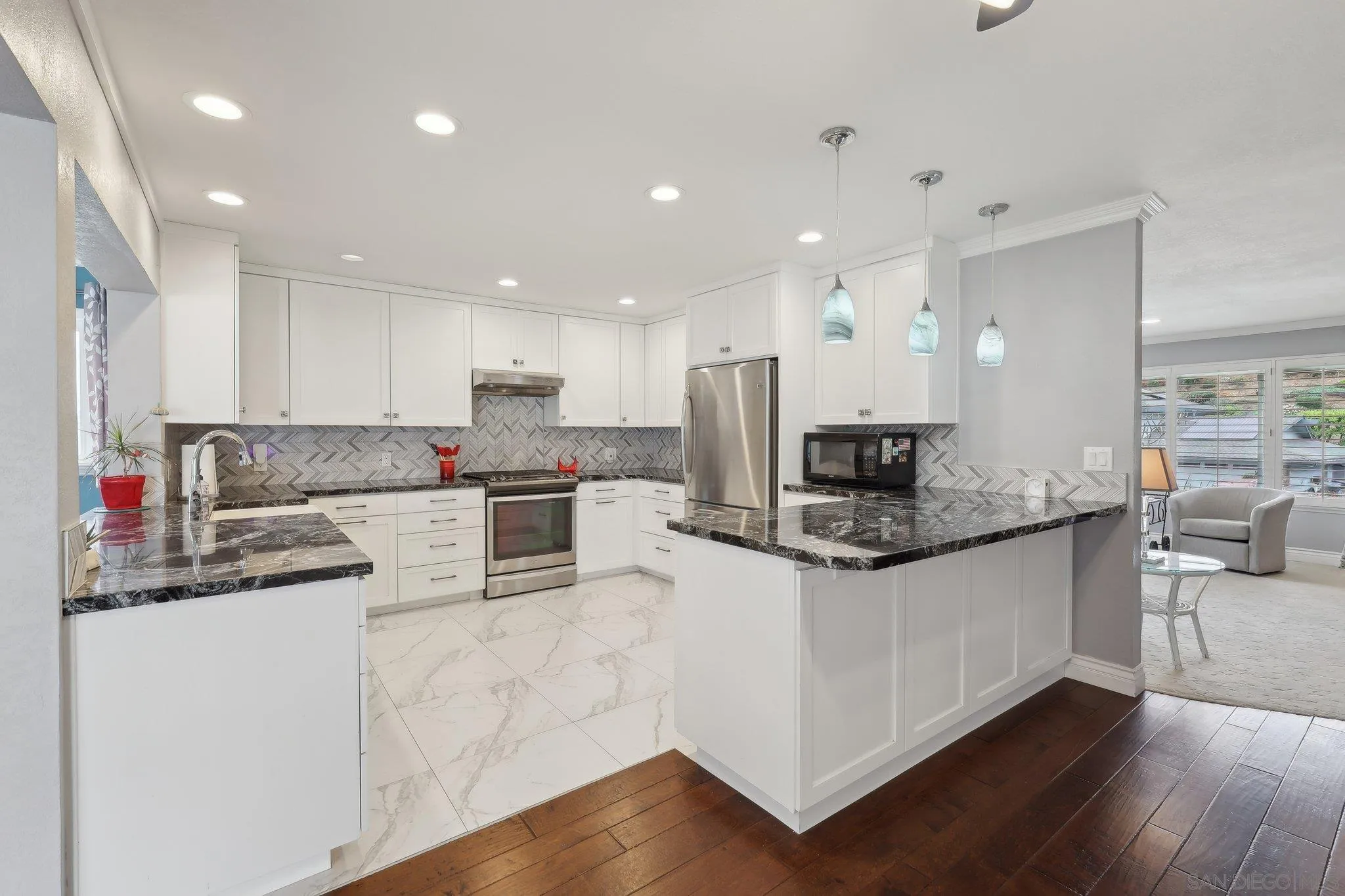 https://cdn.realtyfeed.com/cdn/127/250040386/6bdabac76b18acb3dc4ac7f2bb5a6040.webp