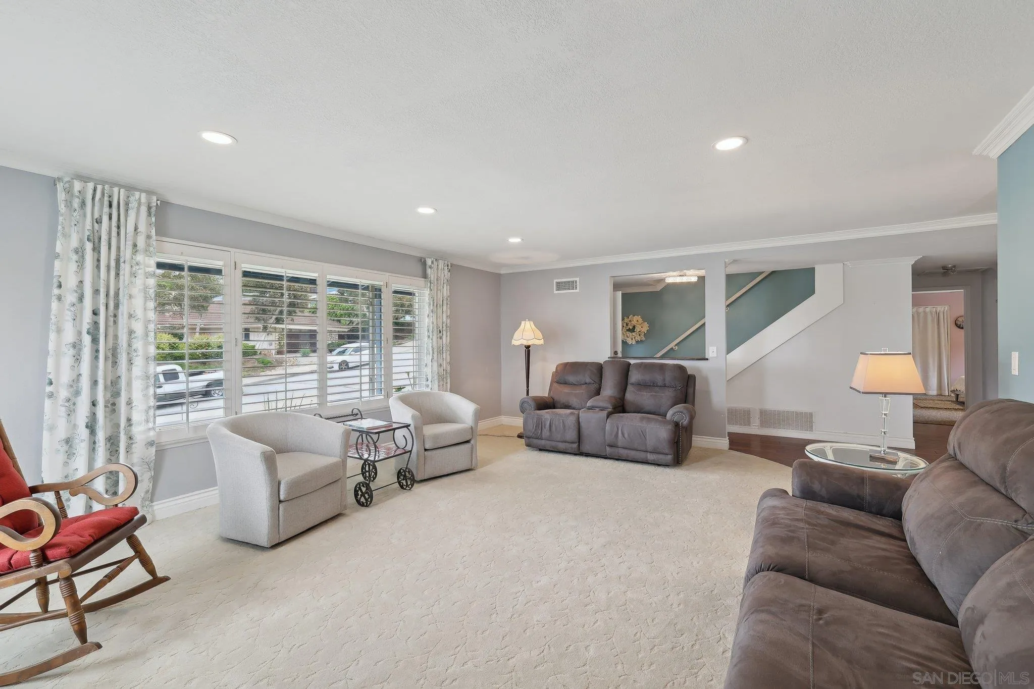 https://cdn.realtyfeed.com/cdn/127/250040386/7dee8b43b90afcdd89c65922ea9cd863.webp