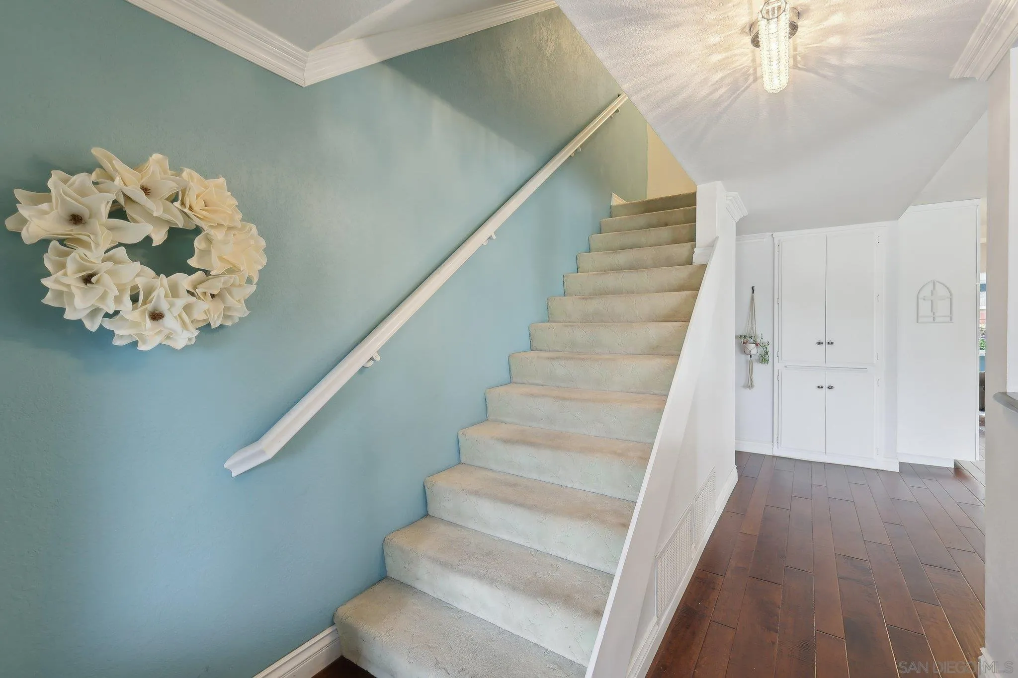 https://cdn.realtyfeed.com/cdn/127/250040386/a8e3f4af9aef88ad52d1c8d4afc3b400.webp