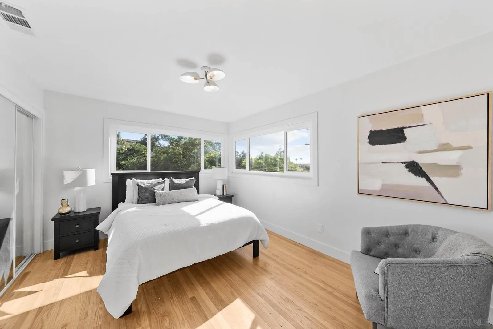 https://cdn.realtyfeed.com/cdn/127/250040388/2253dbcc7f6932f9ec48a1dd5a25f0ae.webp