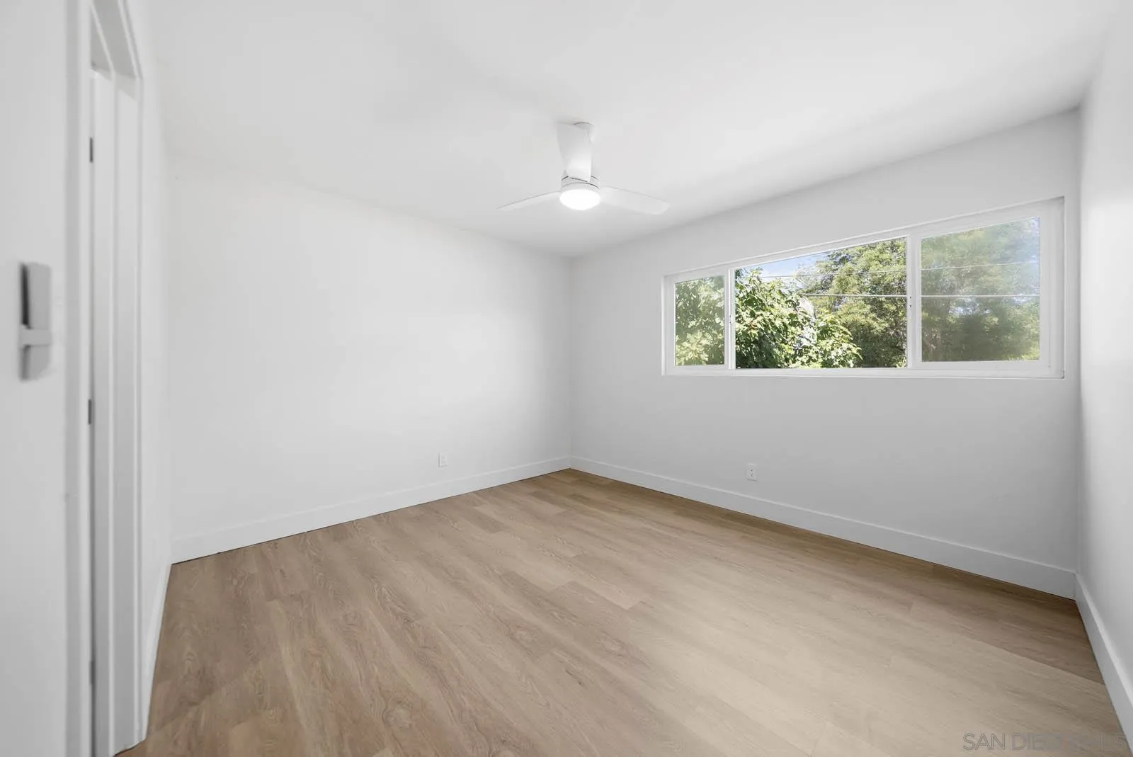 https://cdn.realtyfeed.com/cdn/127/250040388/e88cd4ca99eb776a086d9b6191d4fe2c.webp
