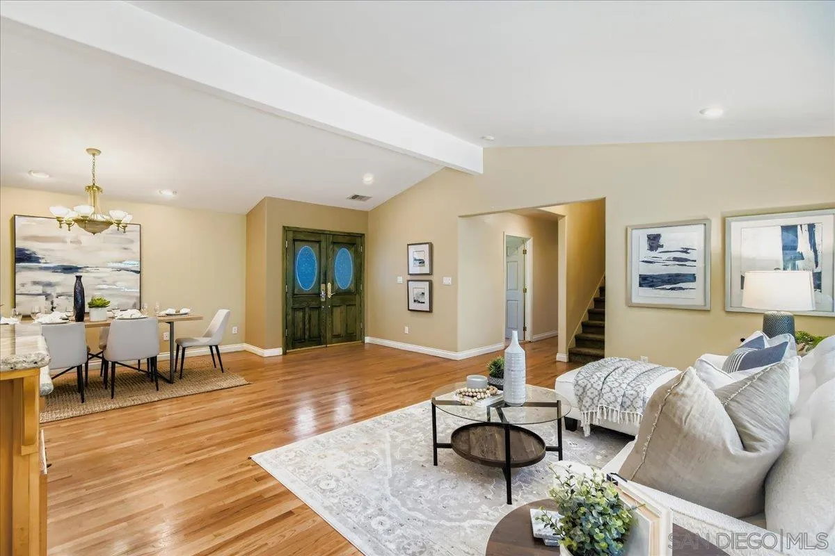 https://cdn.realtyfeed.com/cdn/127/250040390/6c7946f307579ae8be69ed1d5ec80450.webp