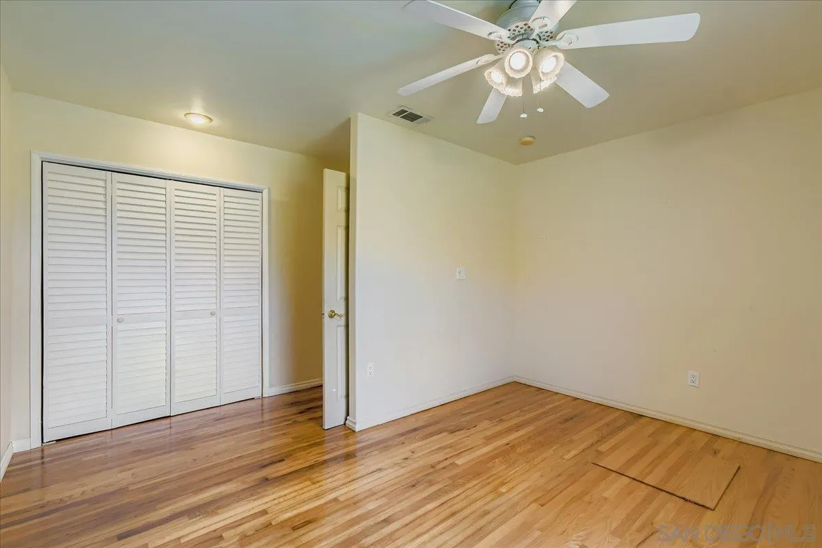 https://cdn.realtyfeed.com/cdn/127/250040390/6c8ed9427c49bd59dc44d2b476c85eb9.webp