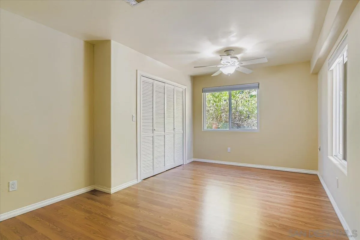 https://cdn.realtyfeed.com/cdn/127/250040390/6cc87d7c75669d42ff9ffd67b8881c94.webp