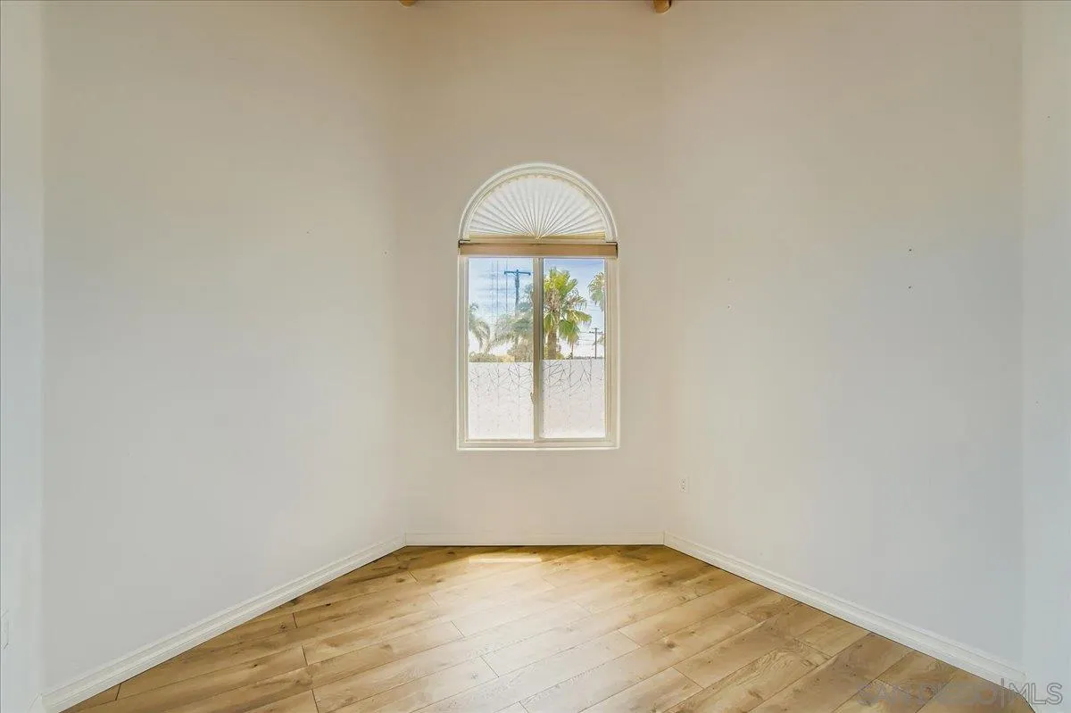 https://cdn.realtyfeed.com/cdn/127/250040390/f5e8e0793ff48e02e3828105659f0e78.webp