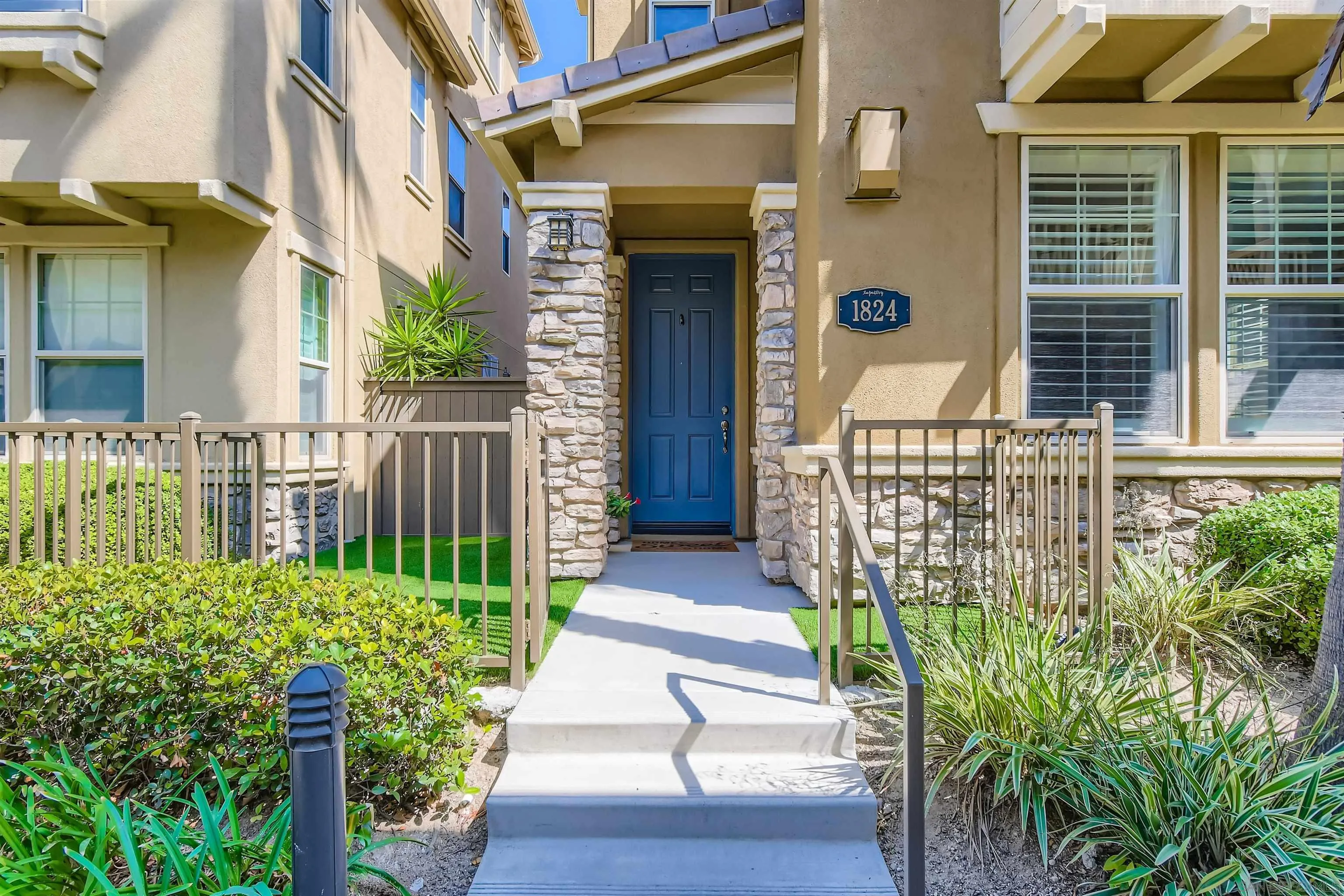 https://cdn.realtyfeed.com/cdn/127/250040393/a81134c5e8be899dee87aa4bf63fadab.webp