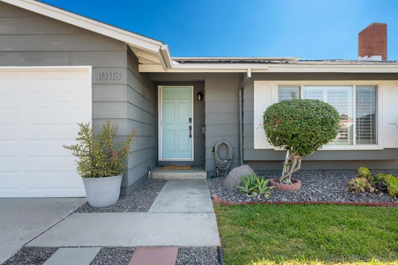 https://cdn.realtyfeed.com/cdn/127/250040396/0e86f6154cf30afb68a4fd8def9b76a9.webp