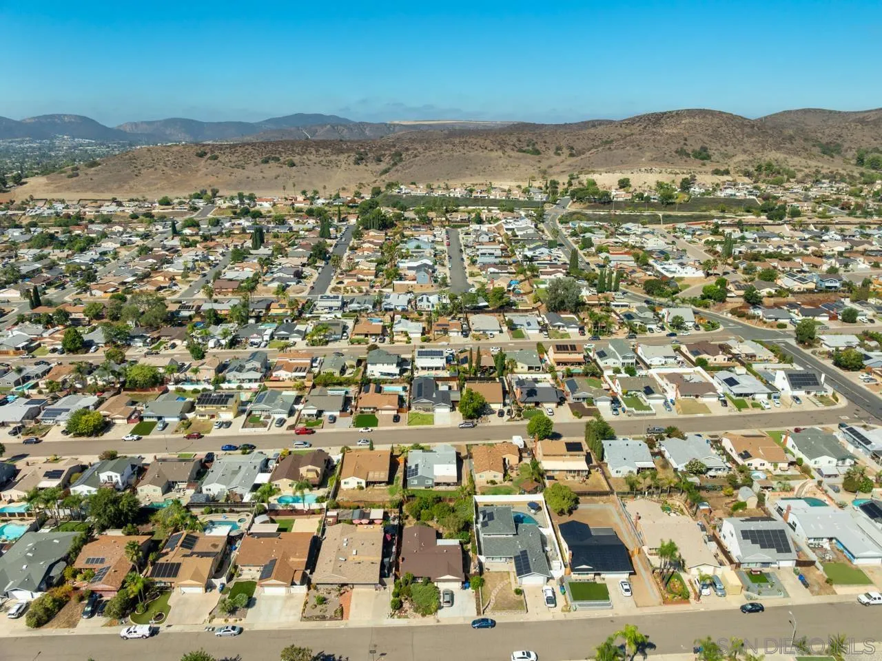 https://cdn.realtyfeed.com/cdn/127/250040396/4aefb10581e684a478de7d500f84ea62.webp