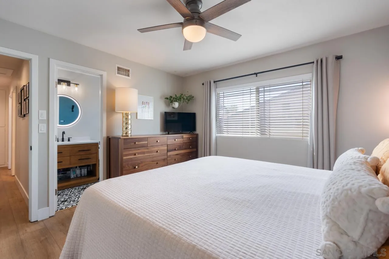 https://cdn.realtyfeed.com/cdn/127/250040396/5fabac2eb7a6c1600f1956b92cf9f6a3.webp