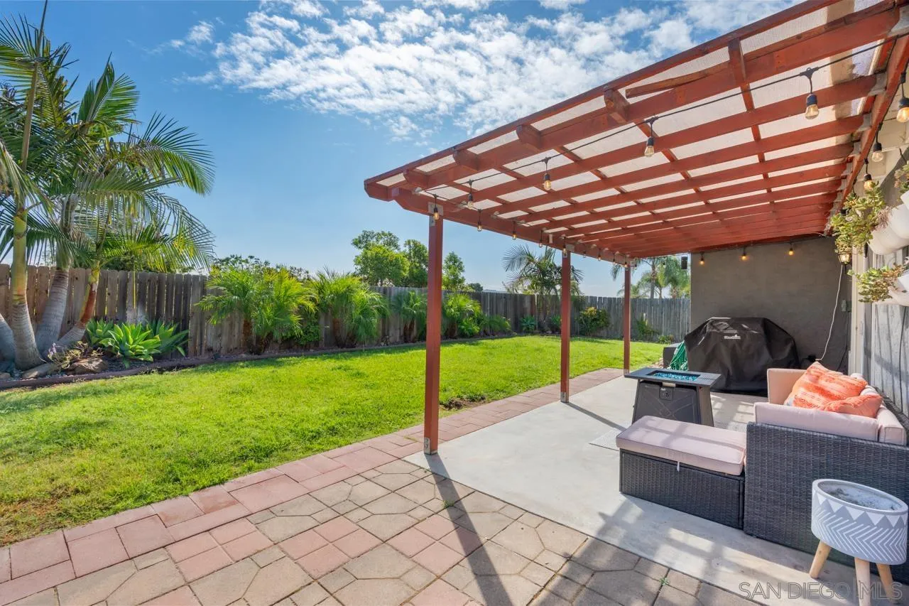 https://cdn.realtyfeed.com/cdn/127/250040396/f56d8f36421c63f0ec6715b5619d9fac.webp